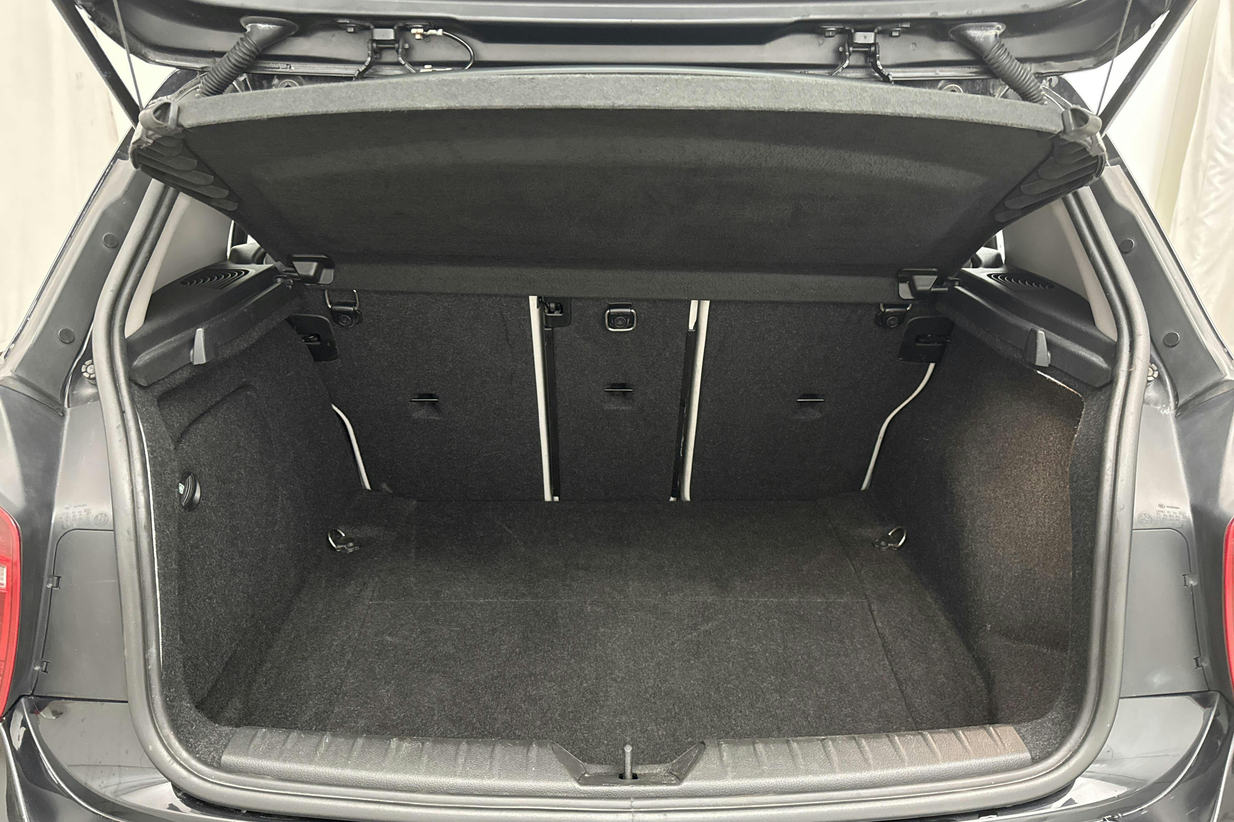 BMW 120d 5dr, F20 (184hk) - 155 210 km - Manual - black - 2012