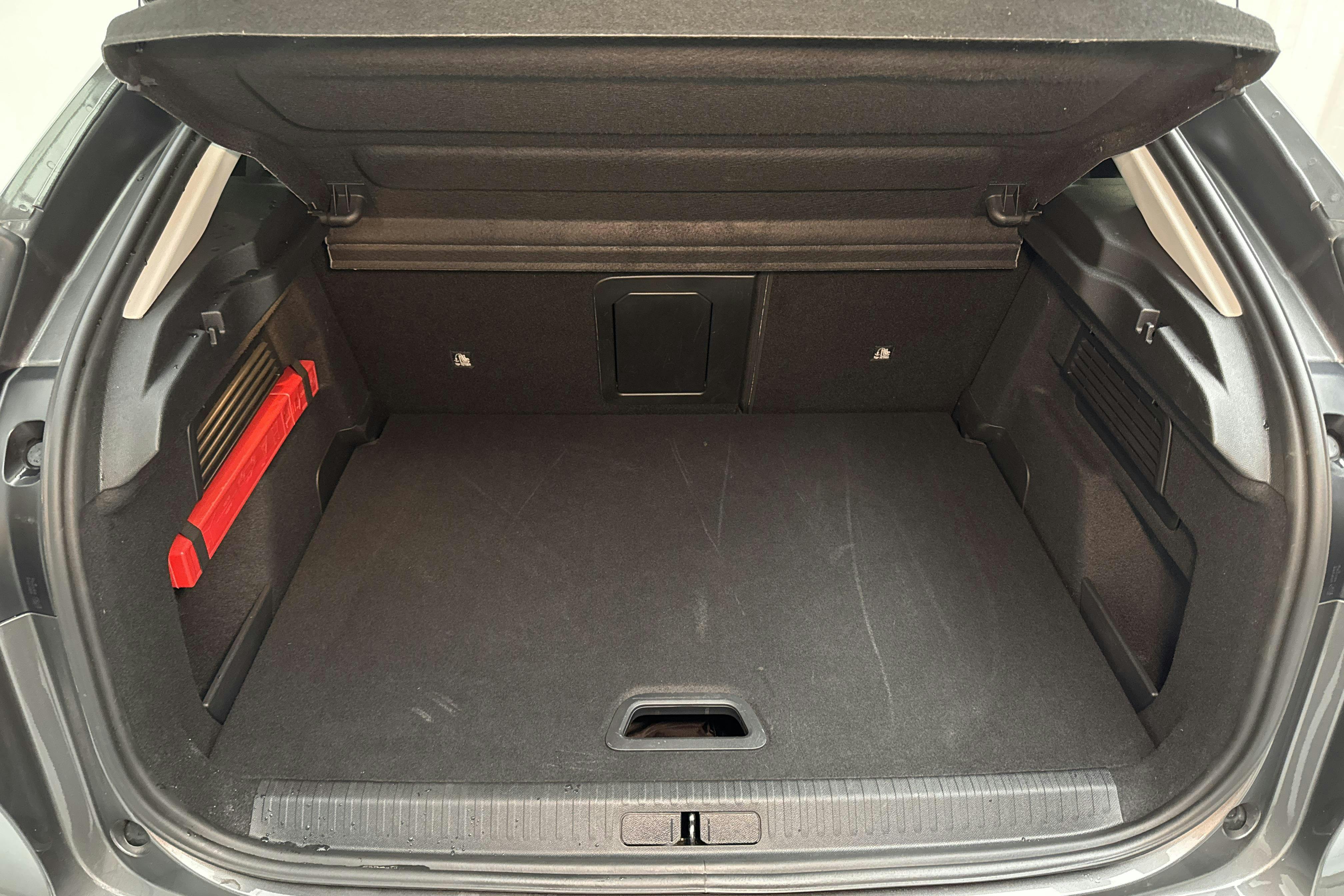 Citroën e-C4 50 kWh (136hk) - 4 498 mil - Automat - grå - 2022