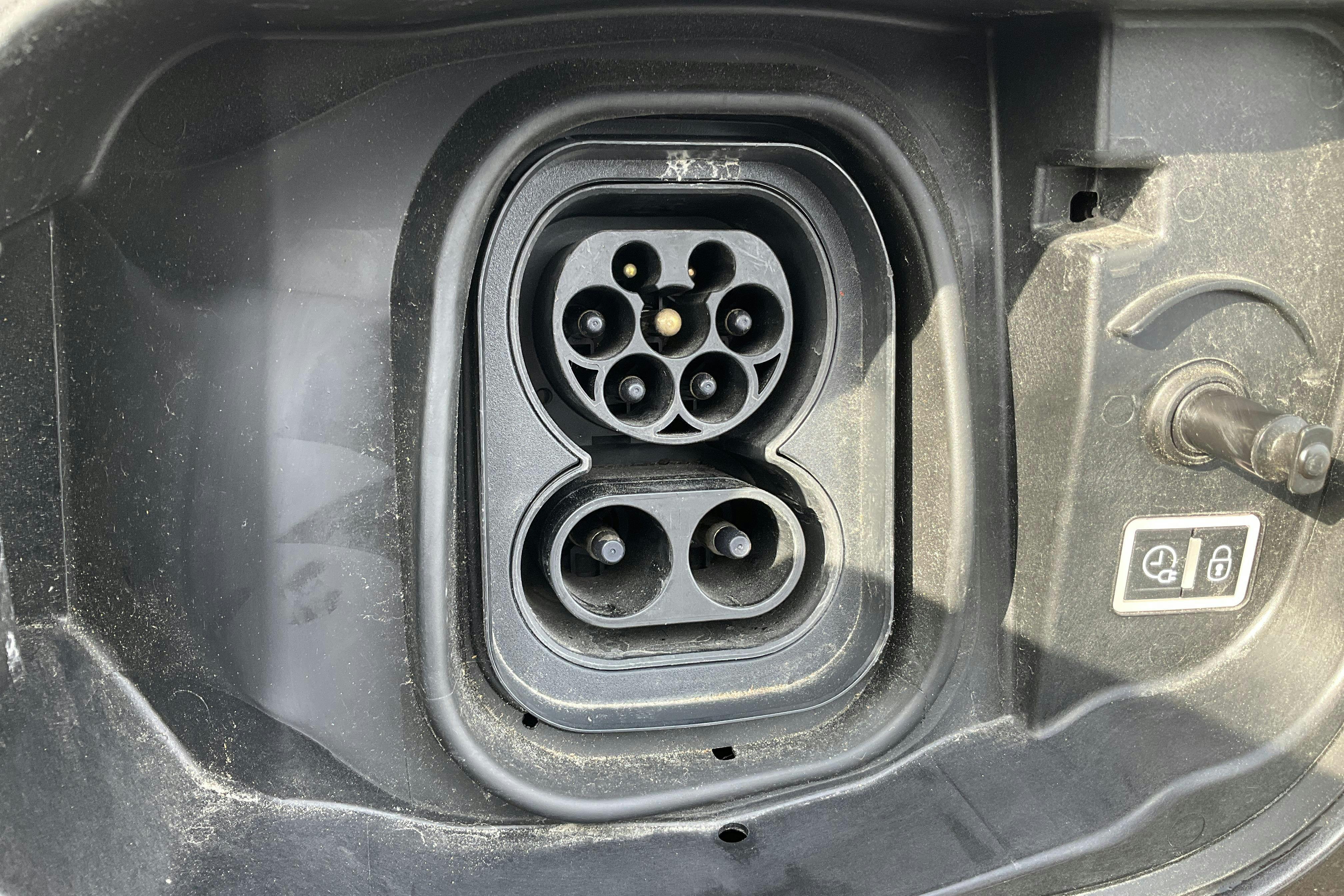 Citroën e-C4 50 kWh (136hk) - 4 498 mil - Automat - grå - 2022