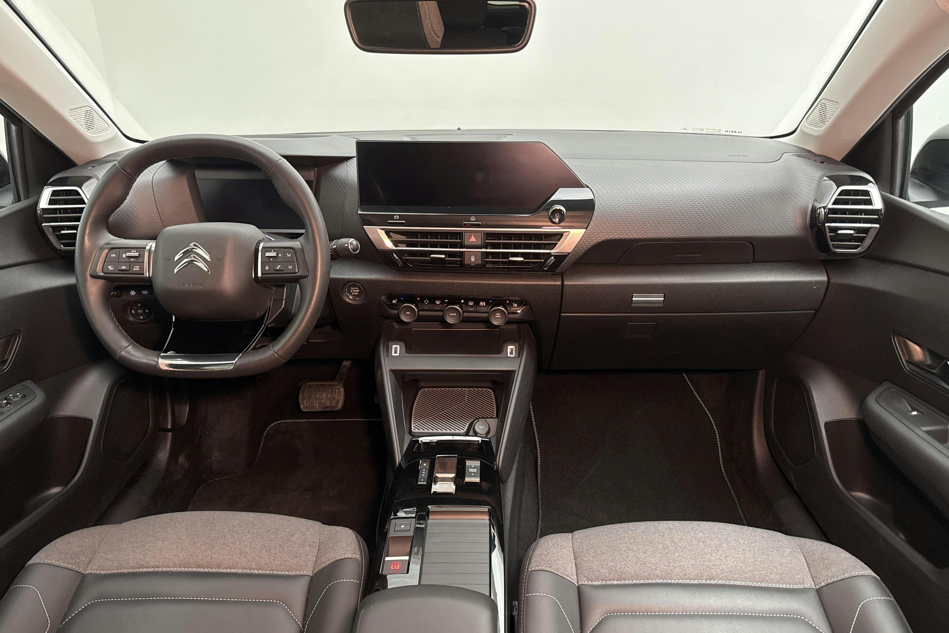 Citroën e-C4 50 kWh (136hk) - 4 498 mil - Automat - grå - 2022