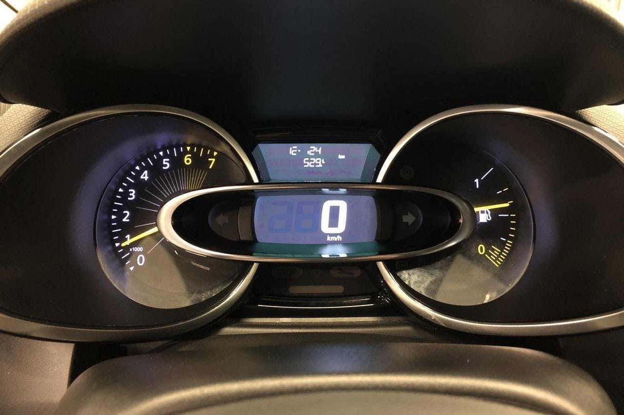 Renault Clio IV 0.9 TCe 90 5dr (90hk) - 124 620 km - Manual - red - 2015