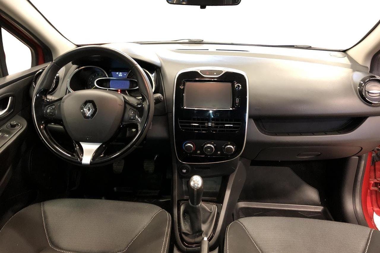 Renault Clio IV 0.9 TCe 90 5dr (90hk) - 124 620 km - Manual - red - 2015