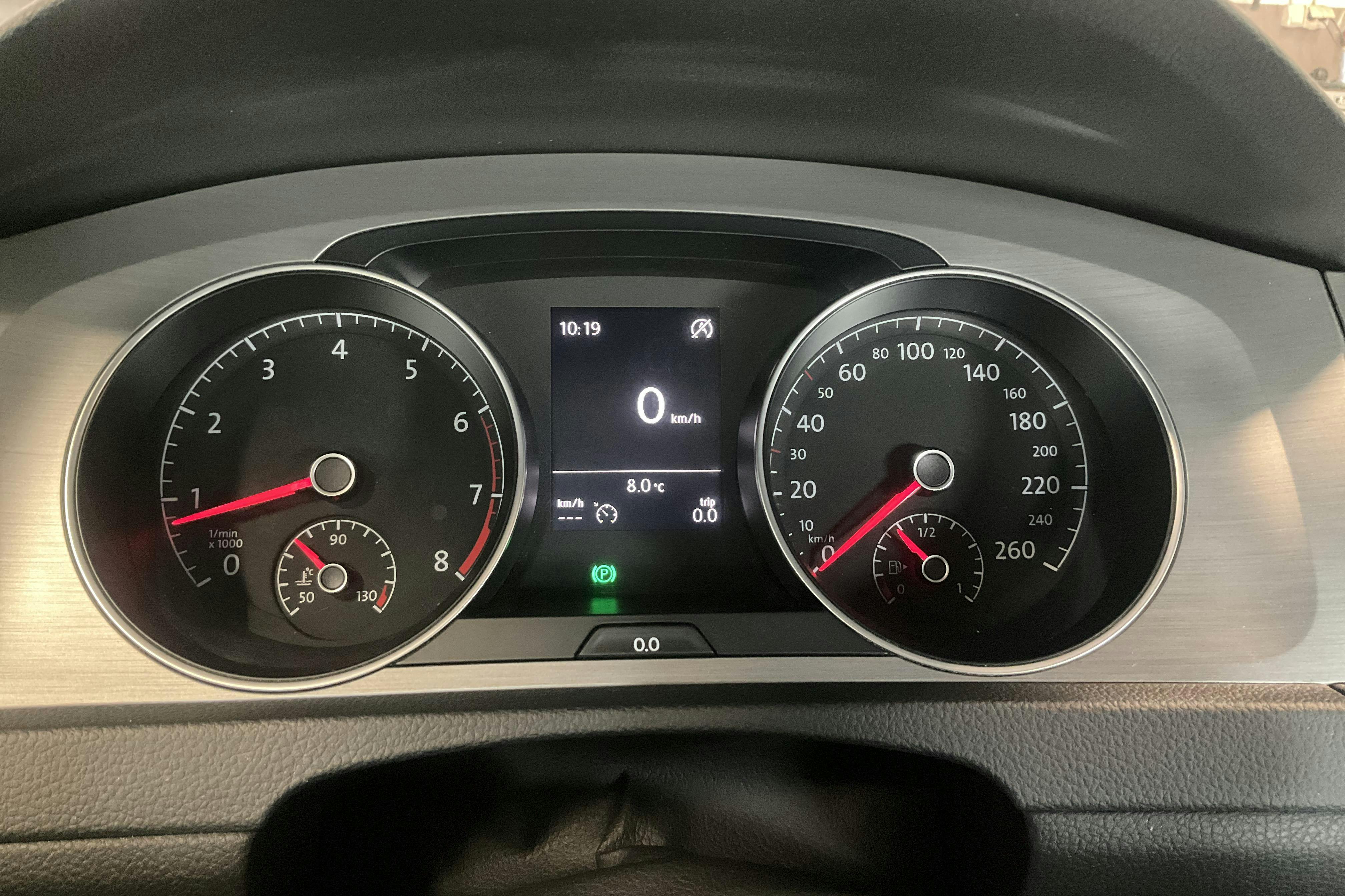 VW Golf VII 1.2 TSI 5dr (105hk) - 13 767 mil - Manuell - röd - 2015
