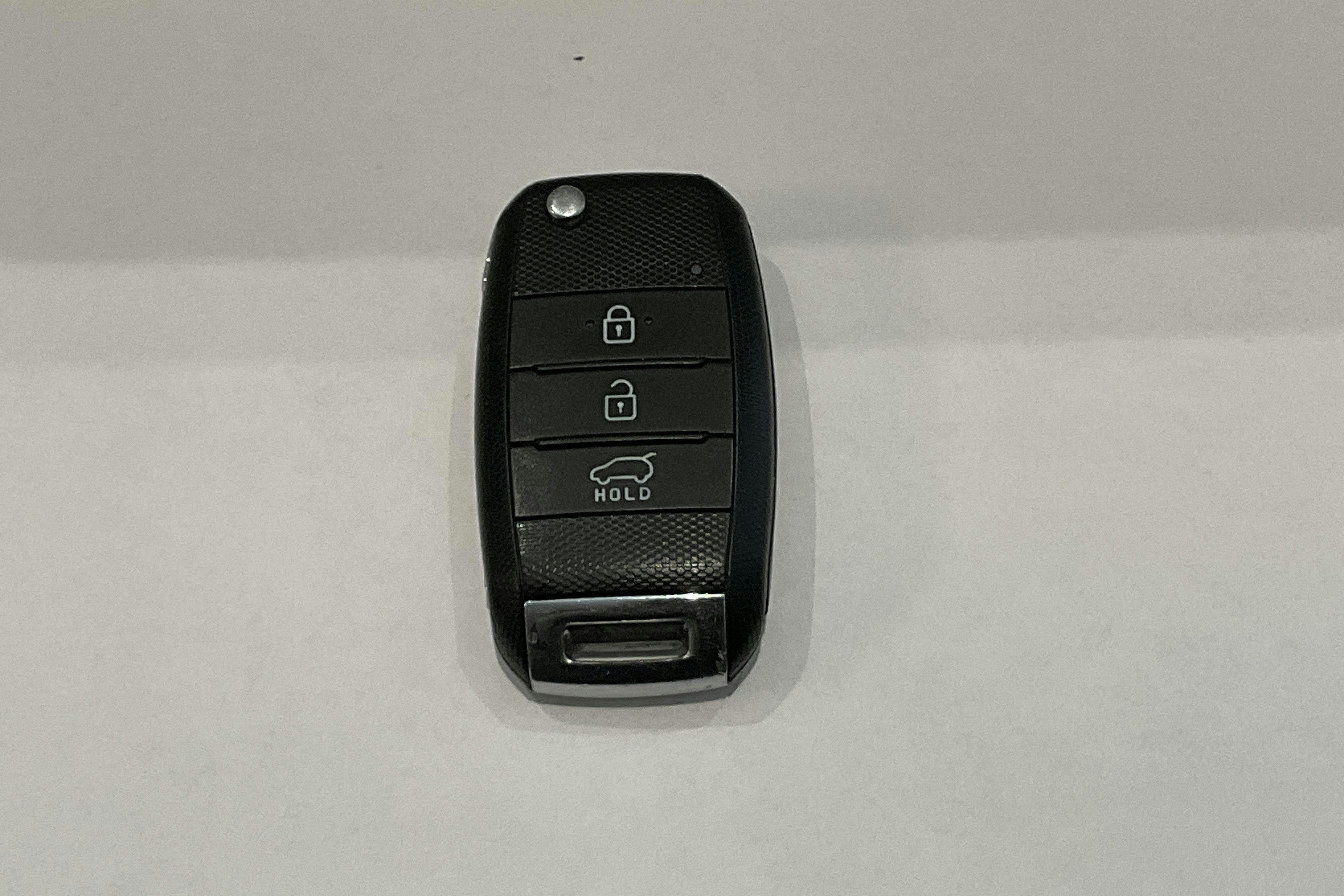 KIA Carens 1.7 CRDi (115hk) - 240 750 km - Manual - gray - 2014