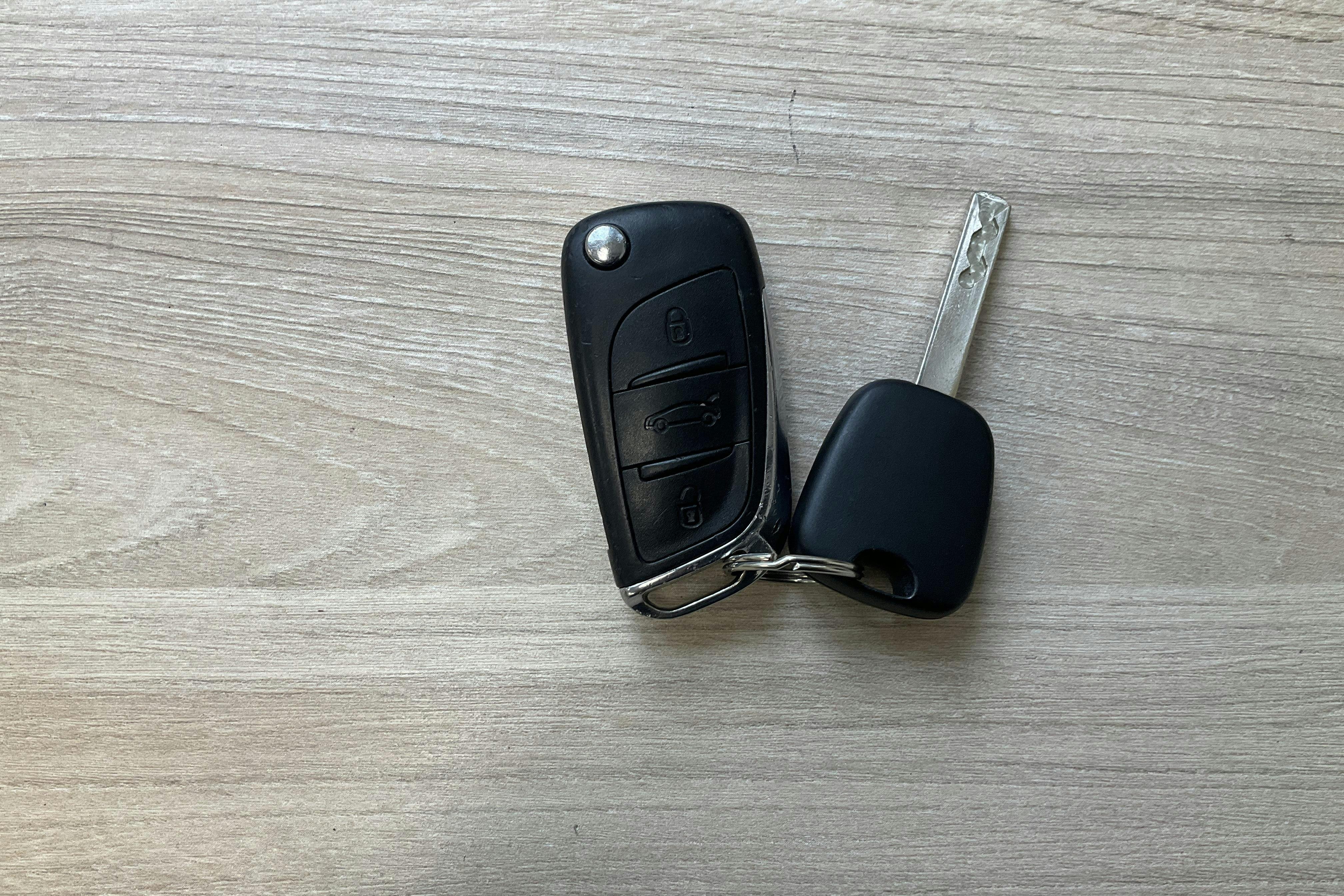 Citroën C4 1.6 HDi (115hk) - 204 000 km - Manualna - biały - 2014