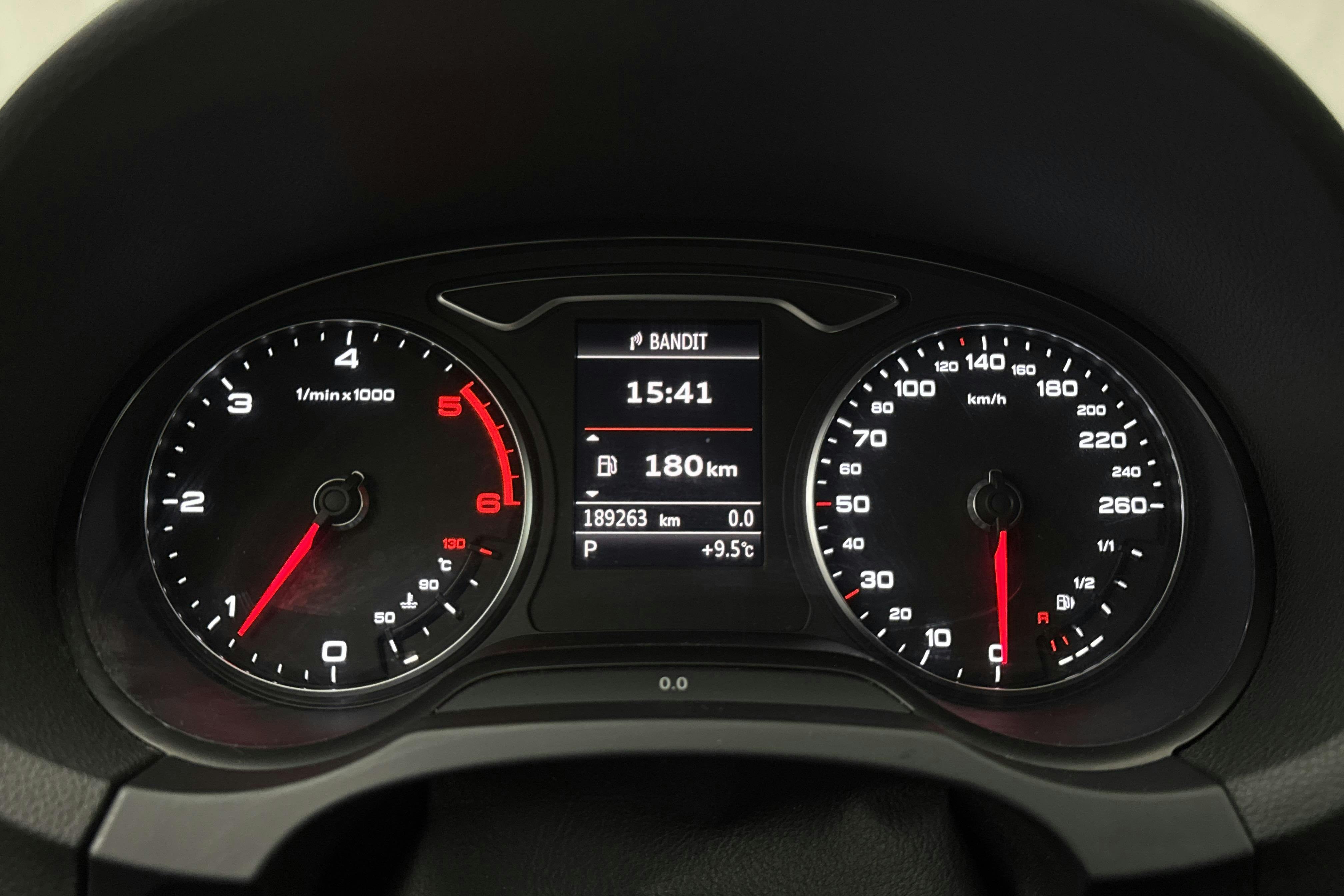Audi A3 2.0 TDI Sportback quattro (184hk) - 18 928 mil - Automat - röd - 2014
