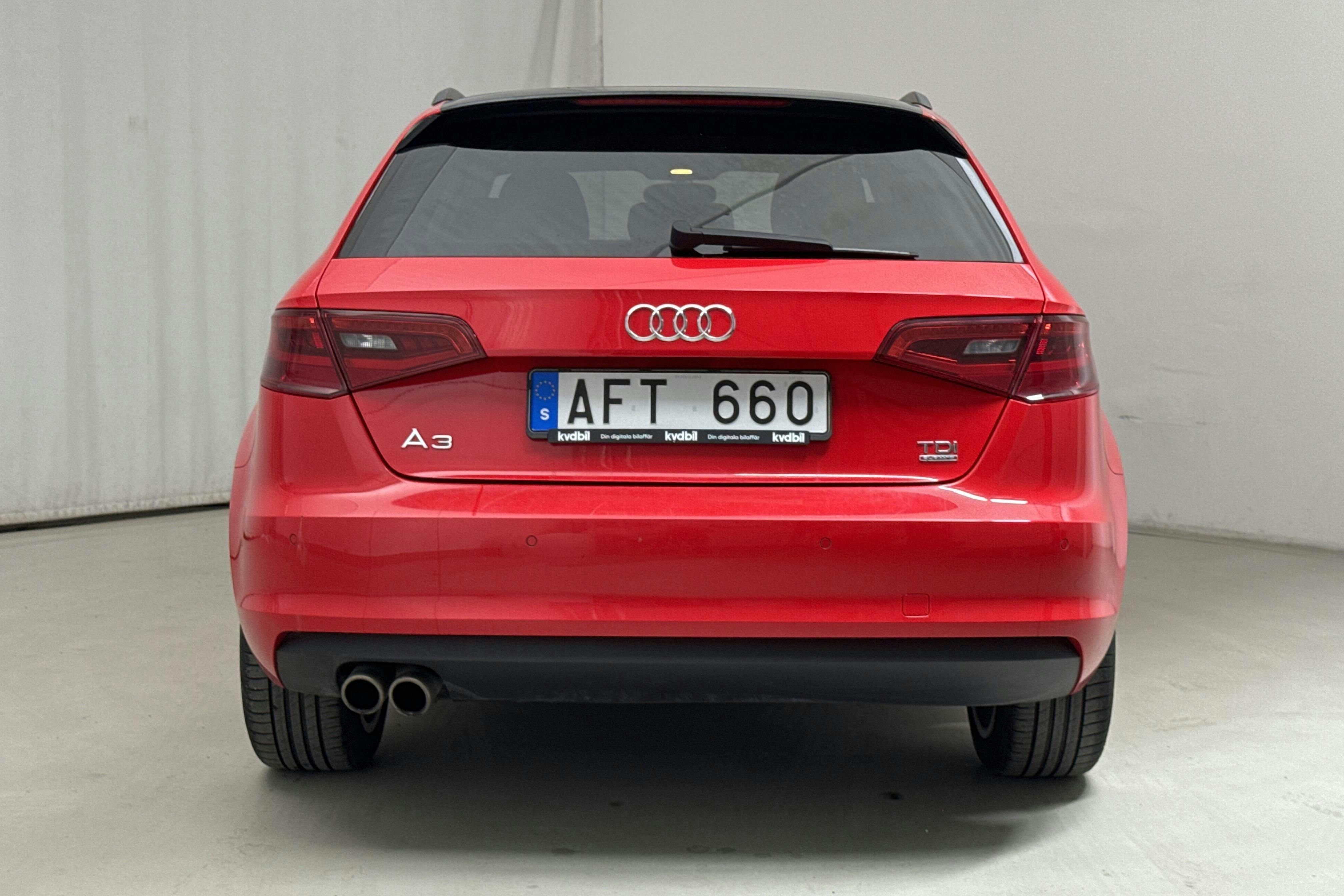 Audi A3 2.0 TDI Sportback quattro (184hk) - 18 928 mil - Automat - röd - 2014