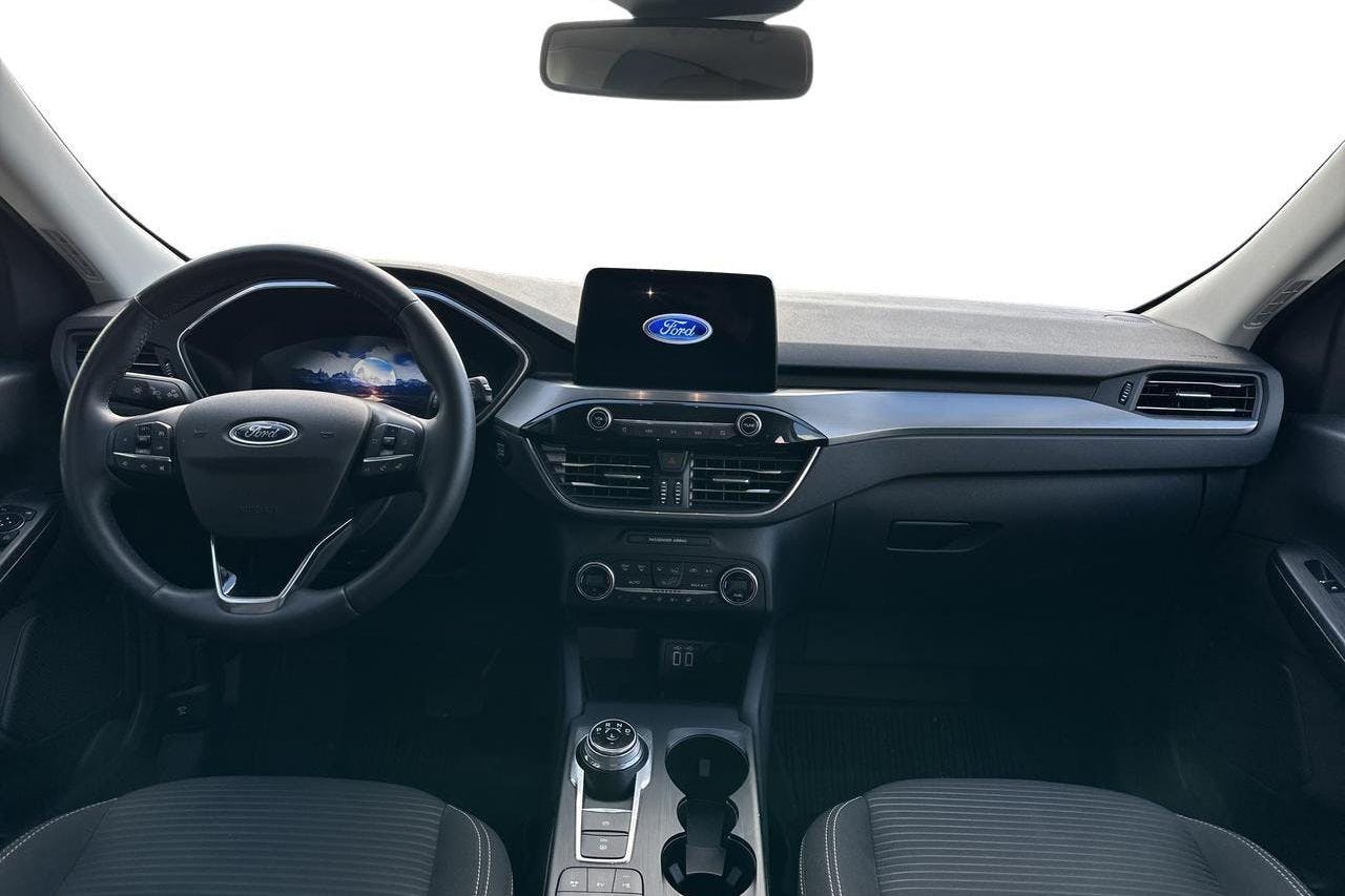 Ford Kuga 2.5 PHEV (225hk) - 6 343 mil - Automat - blå - 2021