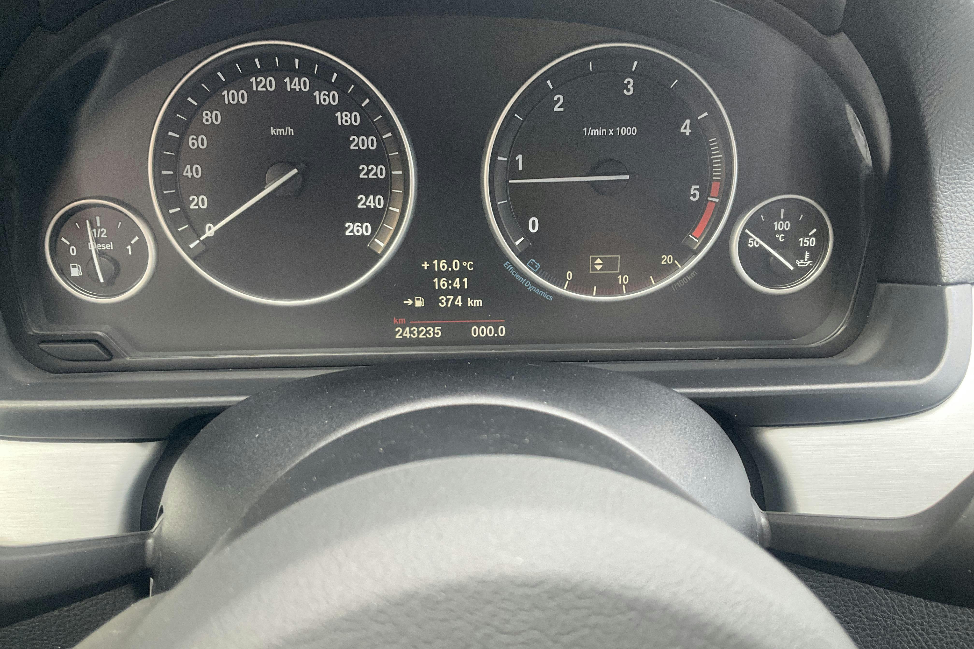 BMW 530d Sedan, F10 (245hk) - 24 323 mil - Manuell - svart - 2010