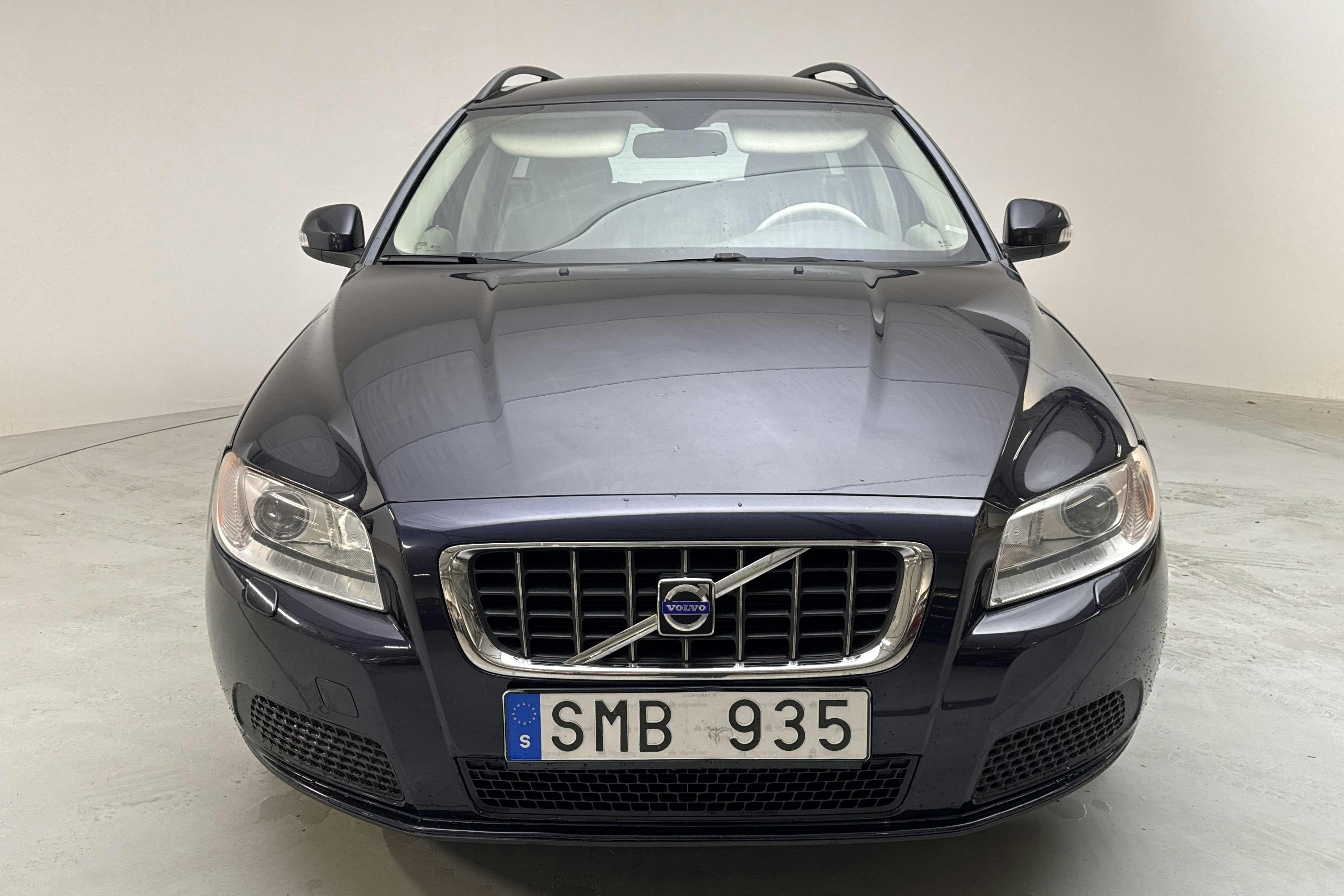 Volvo V70 II 2.0F (145hk) - 16 672 mil - Manuell - Dark Blue - 2009