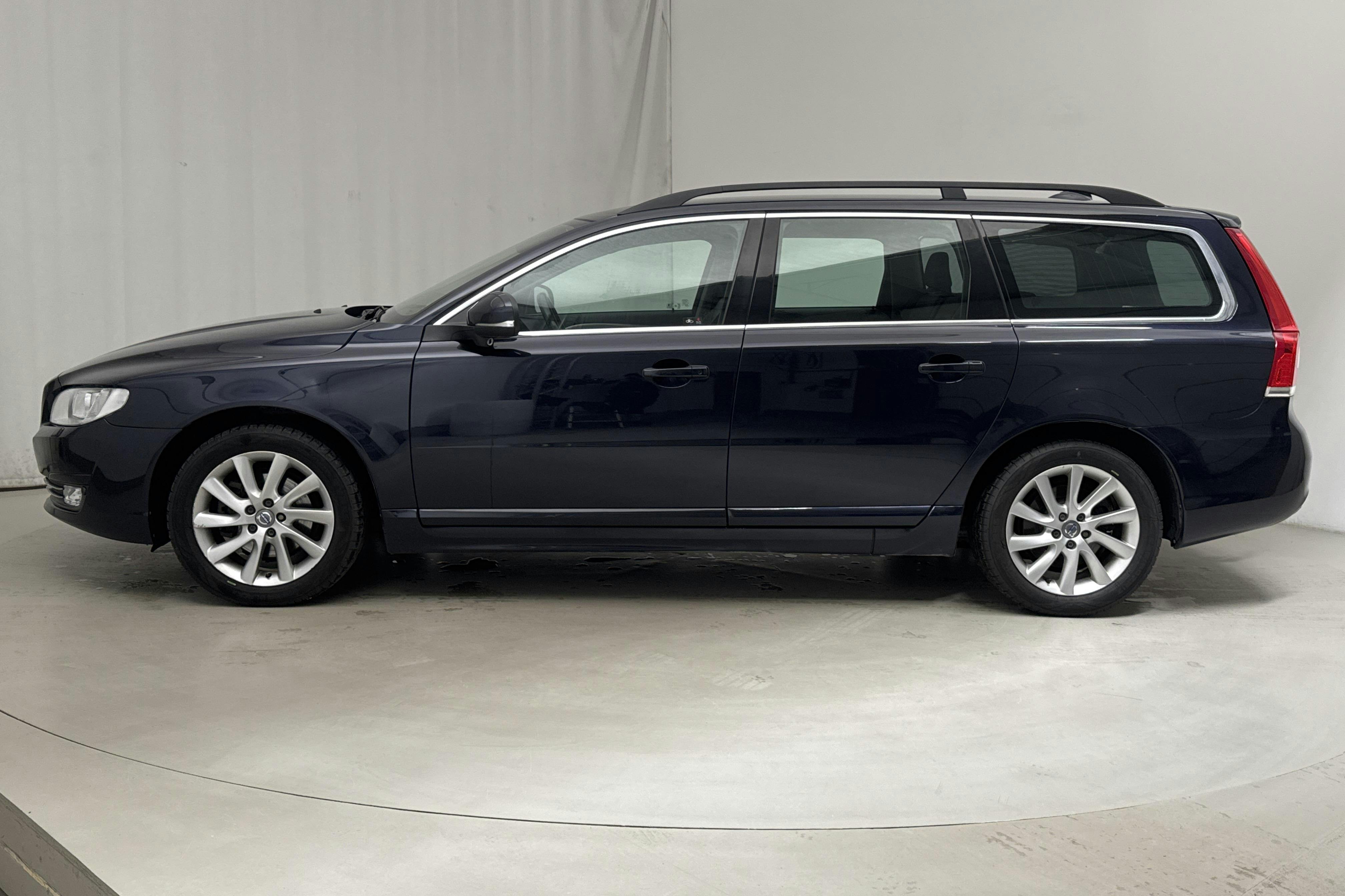 Volvo V70 II T4 (190hk) - 6 919 mil - Manuell - Dark Blue - 2016