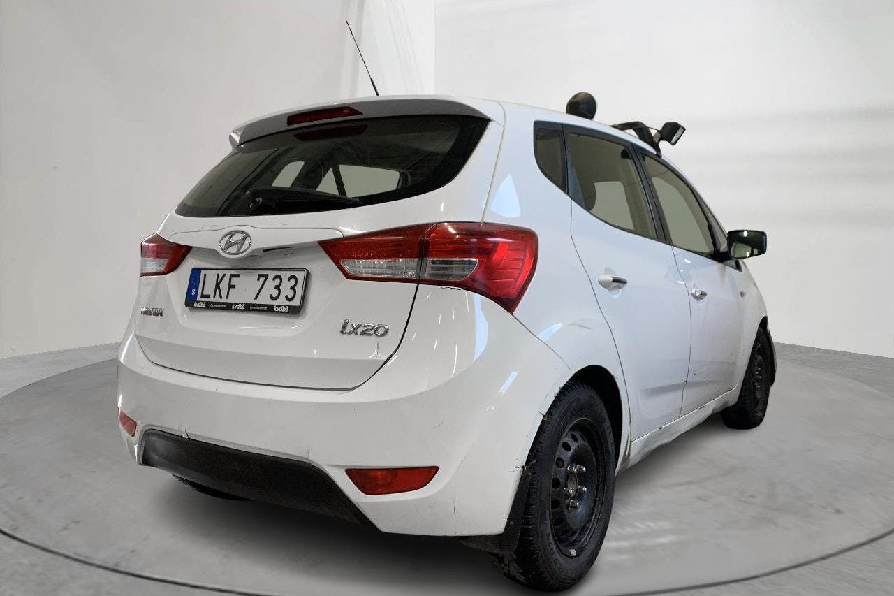 Hyundai ix20 1.6 (125hk) - 253 470 km - Automaattinen - valkoinen - 2014