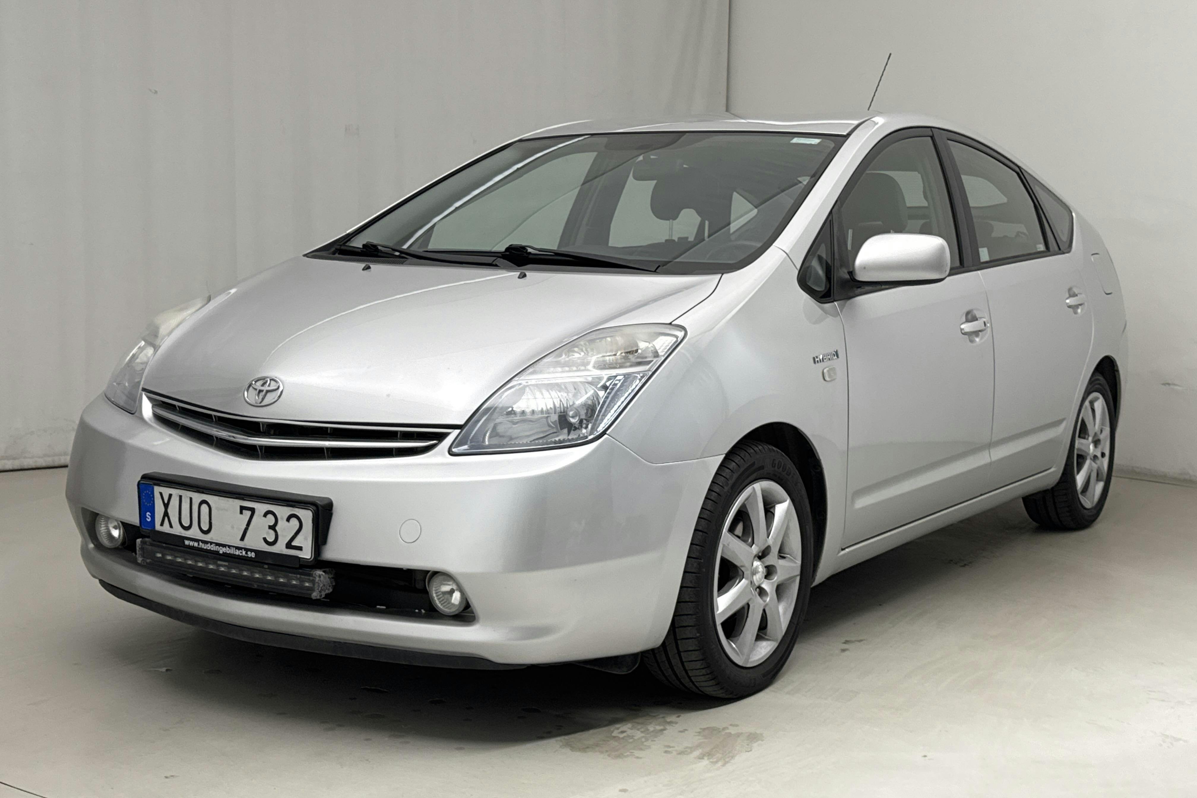 Toyota Prius 1.5 Hybrid (78hk) - 125 440 km - Automatic - silver - 2006