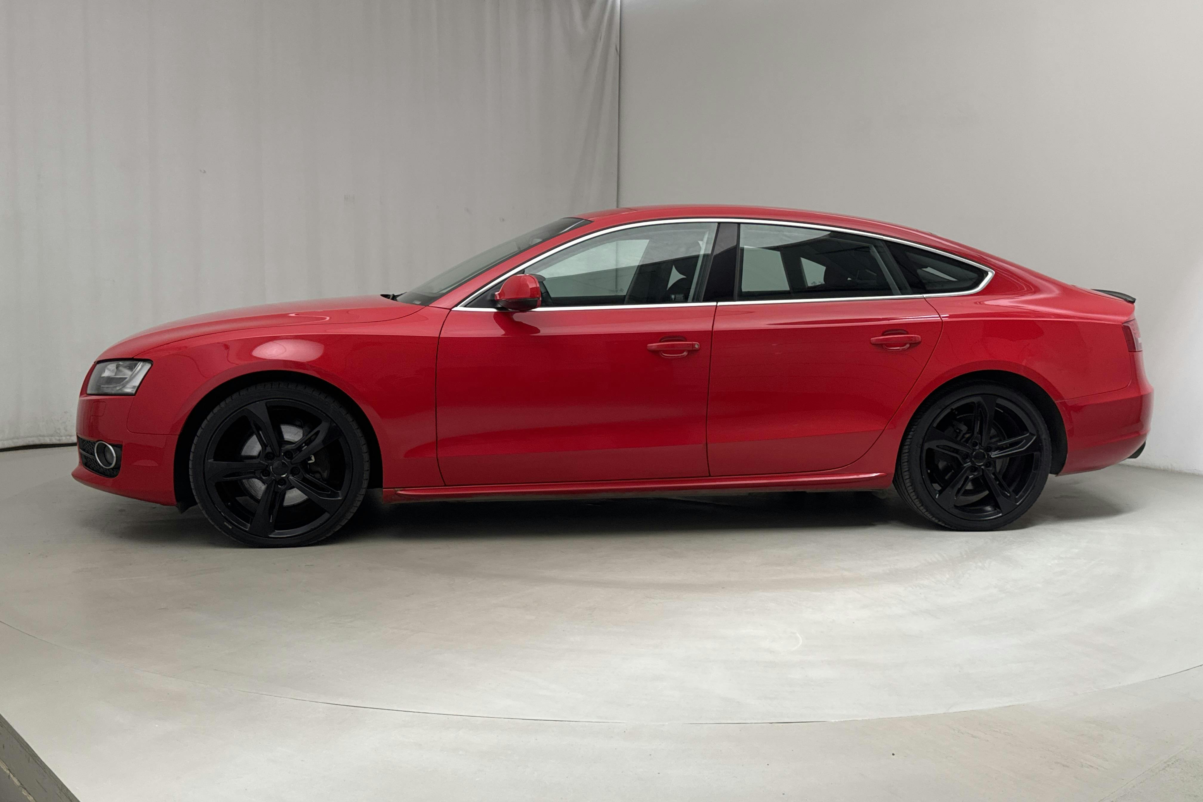 Audi A5 2.0 TFSI Sportback quattro (211hk) - 16 202 mil - Manuell - röd - 2010