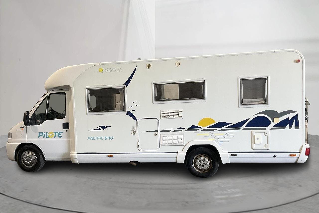 FIAT PiLOTE PACiFiC 690 Husbil - 164 370 km - Manual - 2001