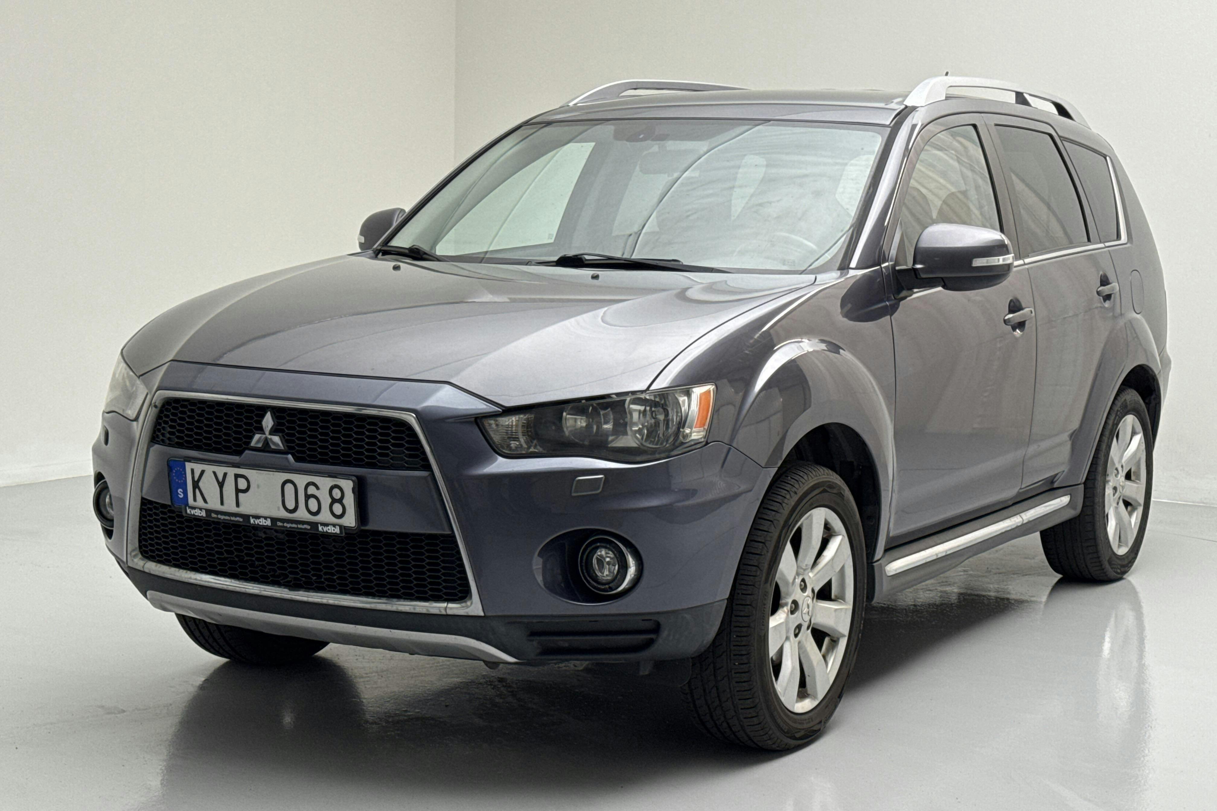 Mitsubishi Outlander 2.4 FFV (170hk) - 289 310 km - Manual - gray - 2010