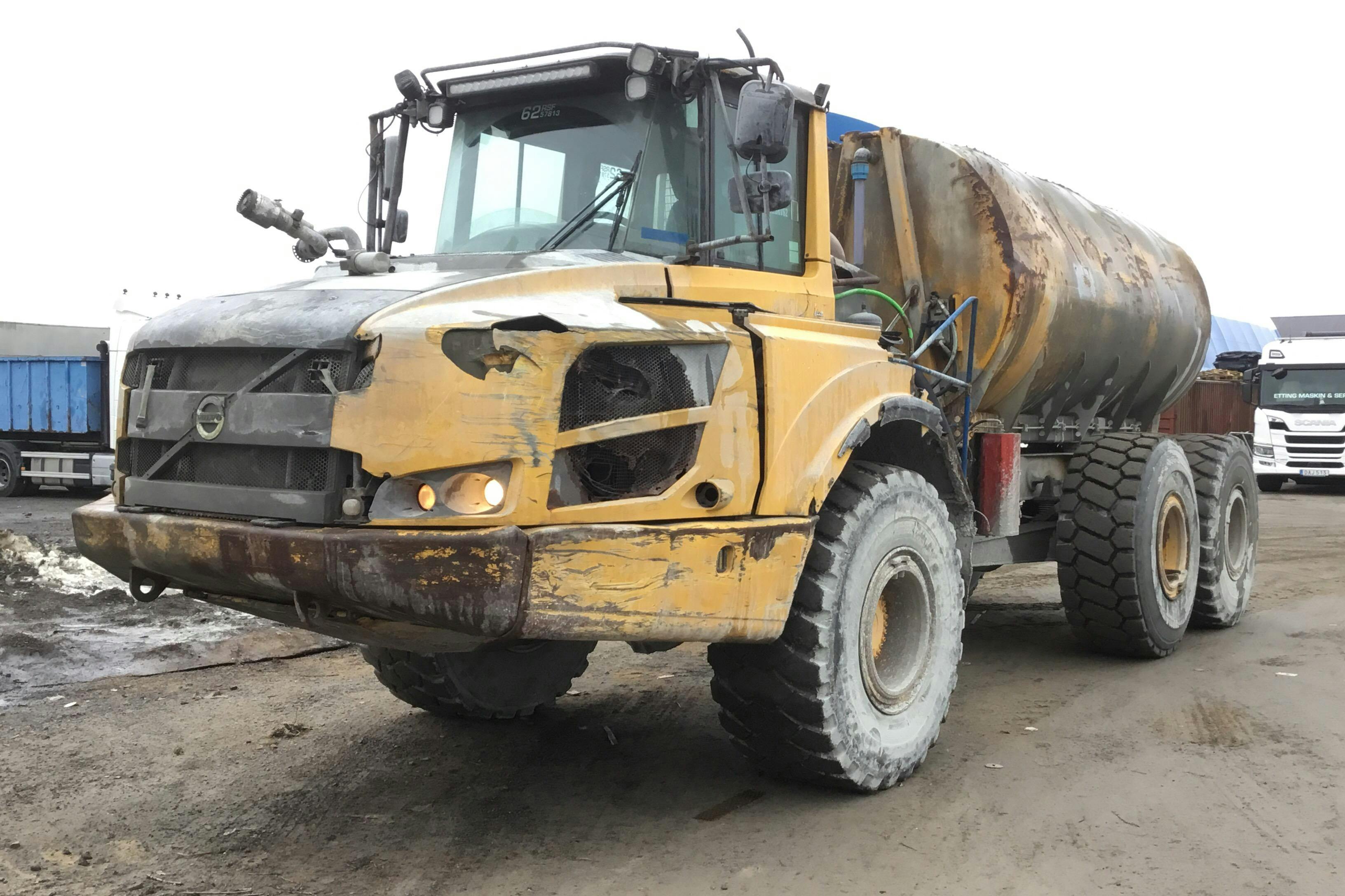 Volvo A25F SRV62 (G1R_SRV62) dumper -  - Automat - gul - 2012