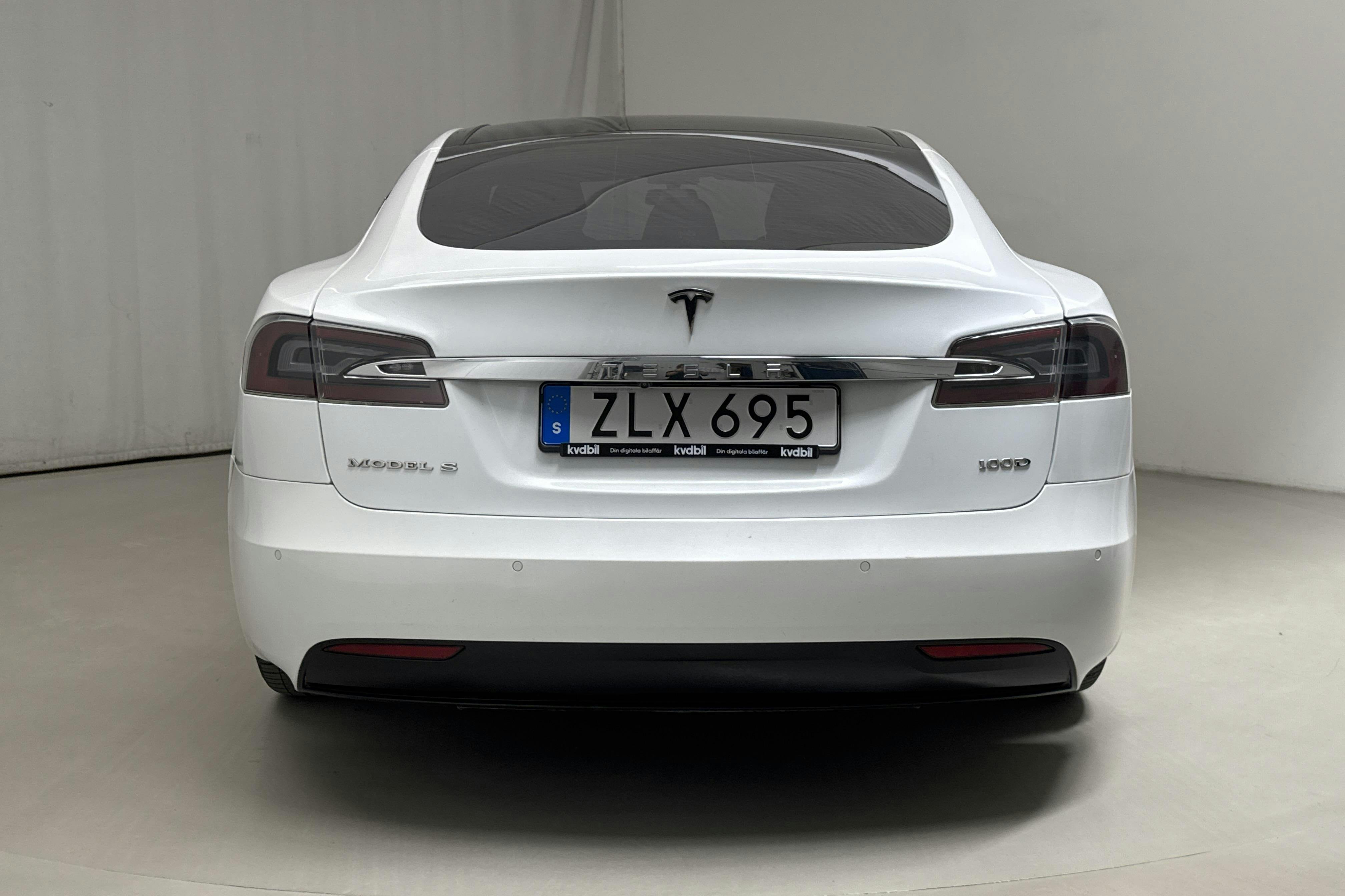 Tesla Model S 100D - 18 097 mil - Automat - vit - 2018