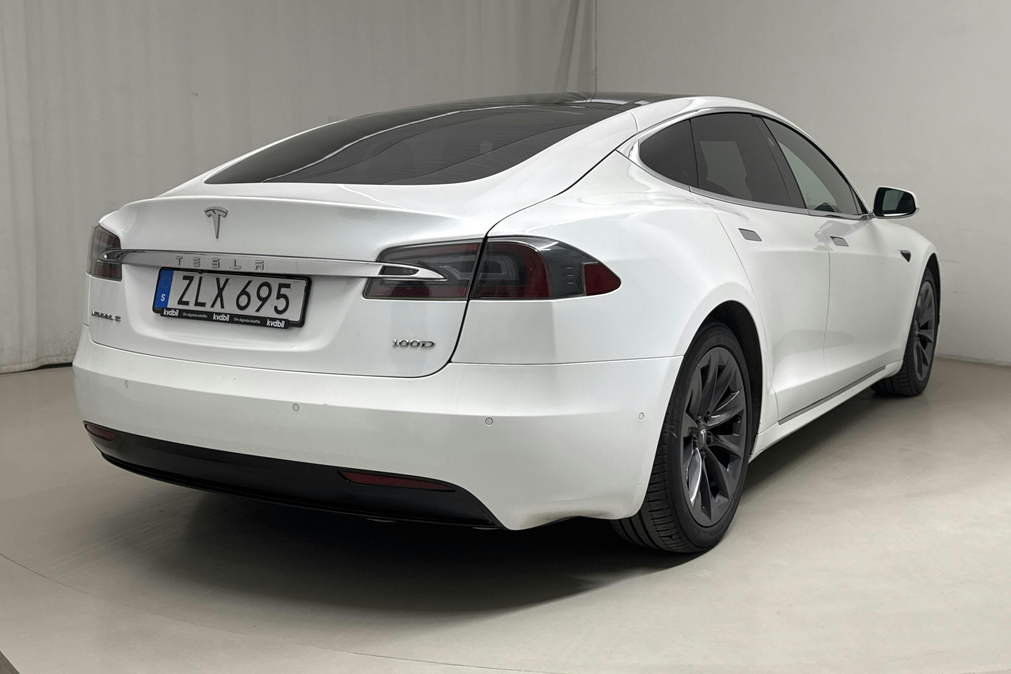 Tesla Model S 100D - 18 097 mil - Automat - vit - 2018