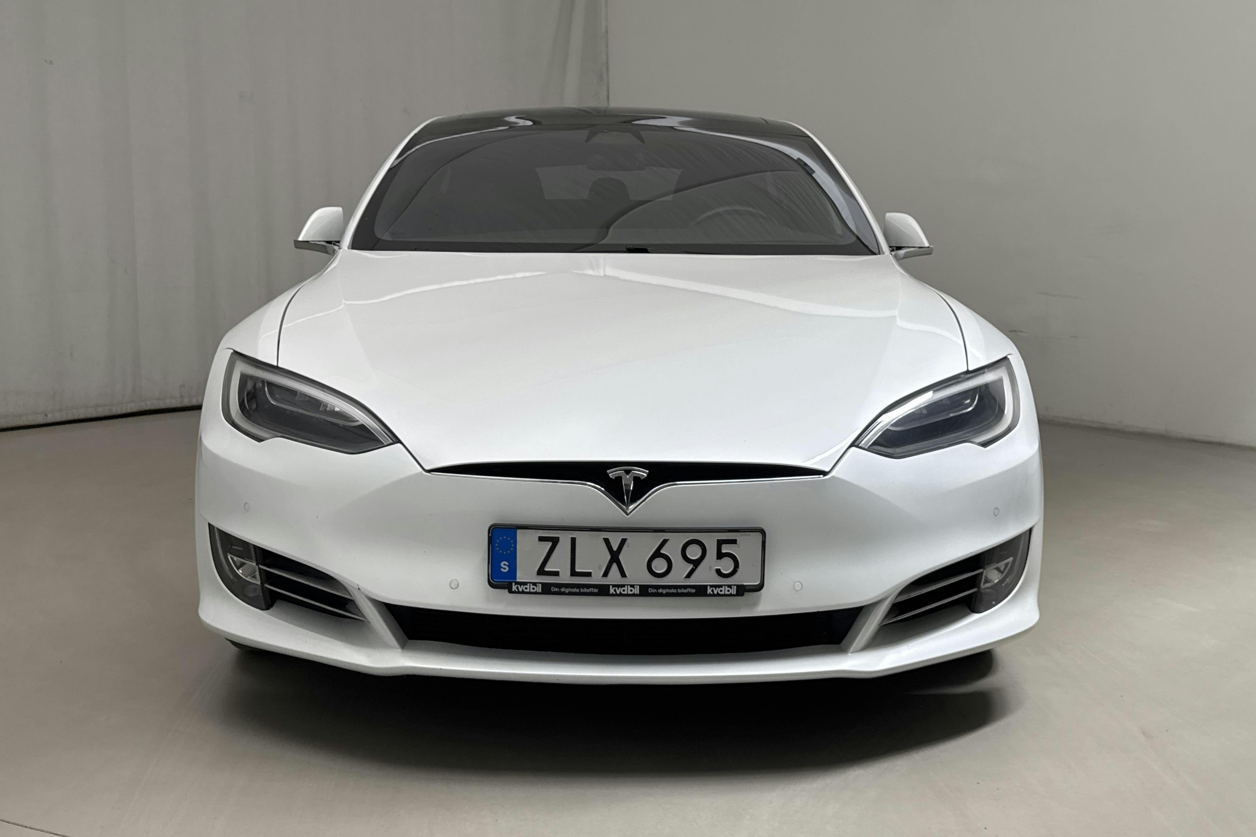 Tesla Model S 100D - 18 097 mil - Automat - vit - 2018