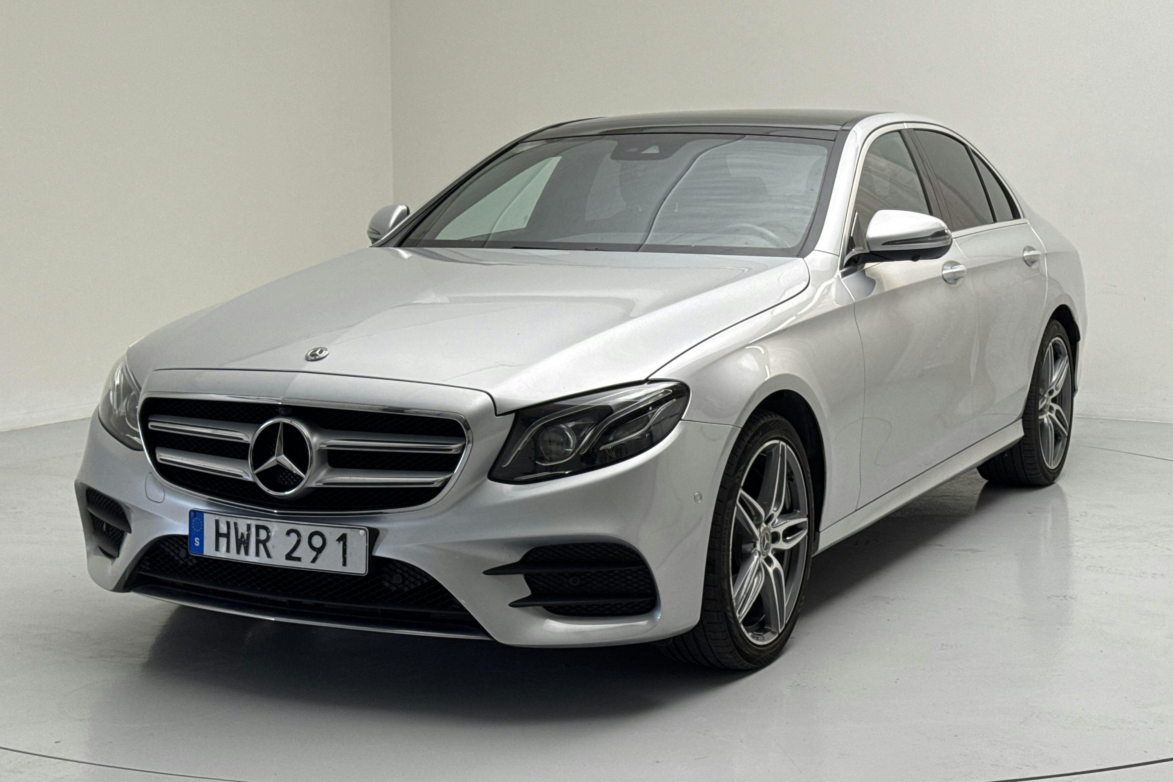 Mercedes E 220 d Sedan W213 (194hk) - 80 320 km - Automatic - silver - 2018