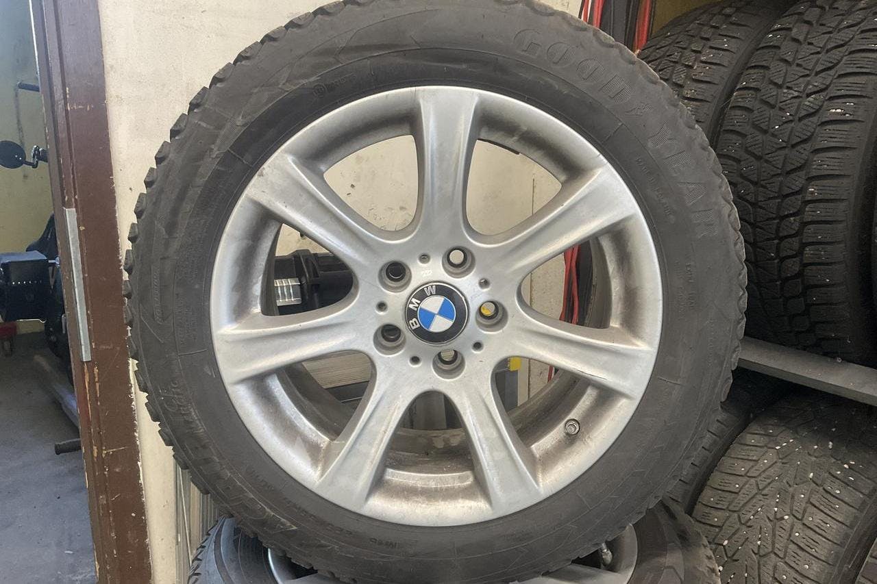 BMW 320d GT, F34 (184hk) - 18 049 mil - Automat - vit - 2014