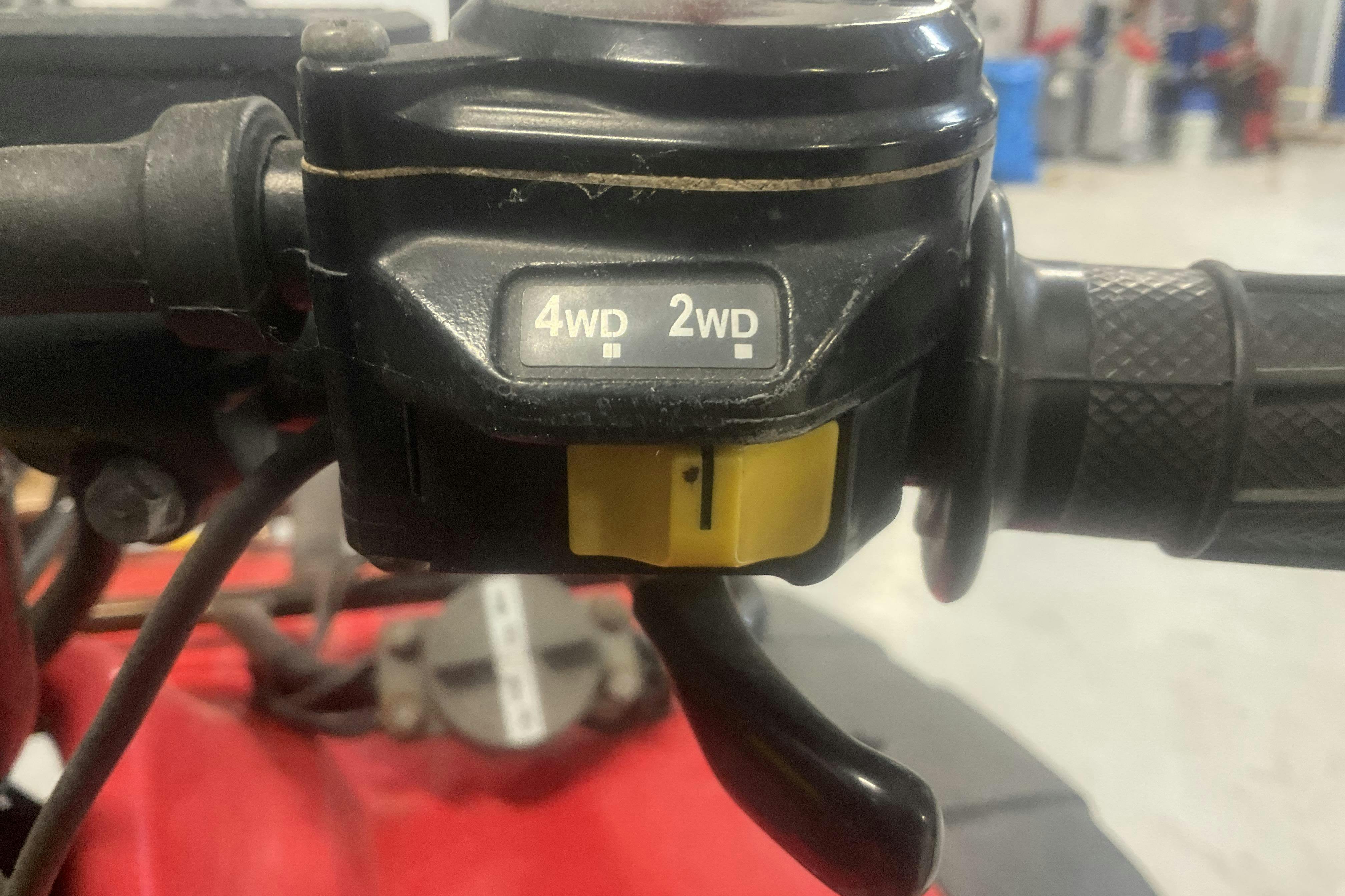 HONDA TRX450 FOREMAN ES ATV - 99 999 mil - Manuell - röd - 2004