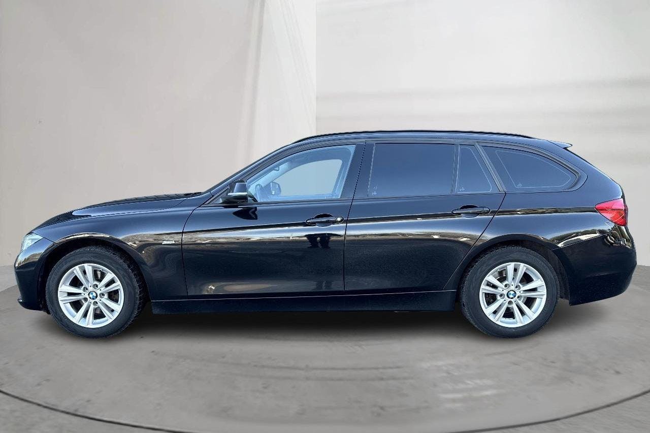 BMW 320d xDrive Touring, F31 (190hk) - 24 017 mil - Automat - svart - 2018