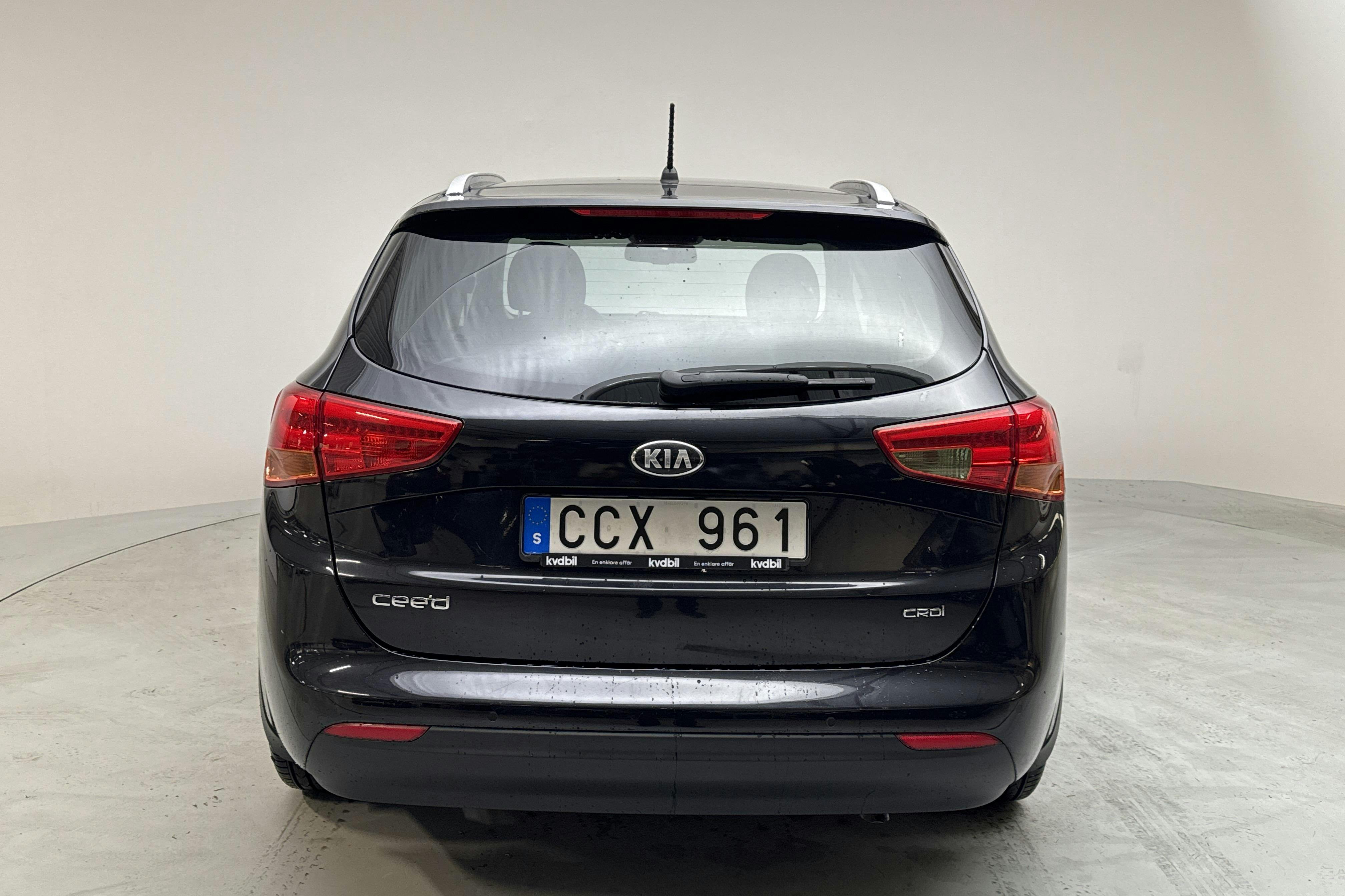 KIA Cee'd 1.6 CRDi SW (128hk) - 8 079 mil - Manuell - svart - 2014