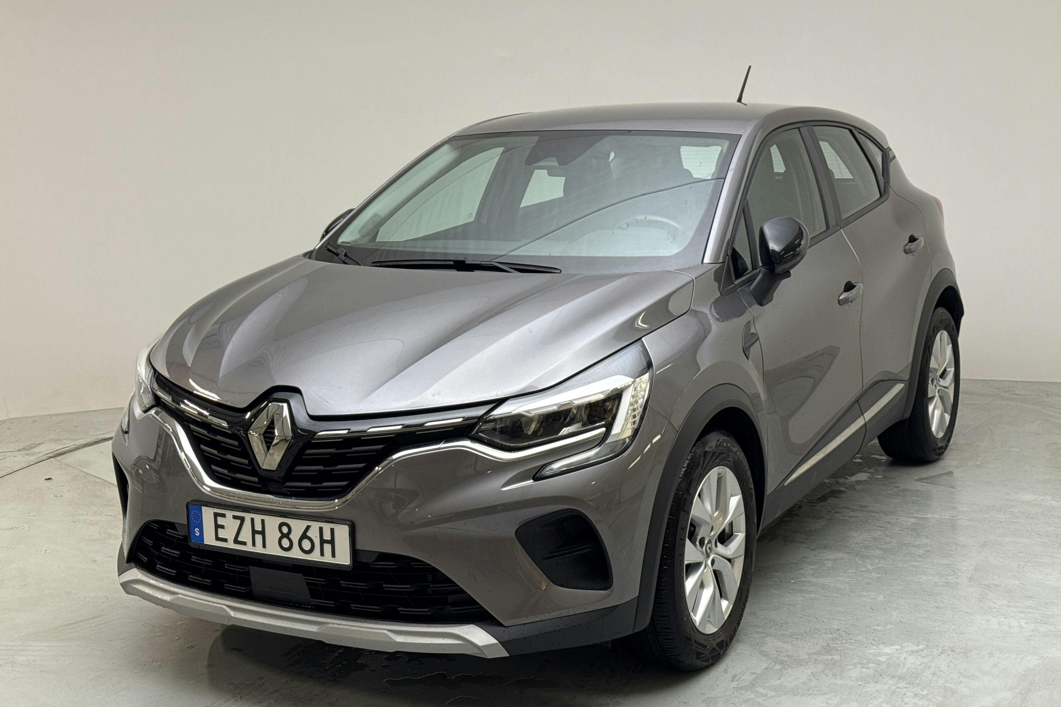 Renault Captur 1.3 TCe (130hk) - 71 980 km - Automatic - gray - 2020