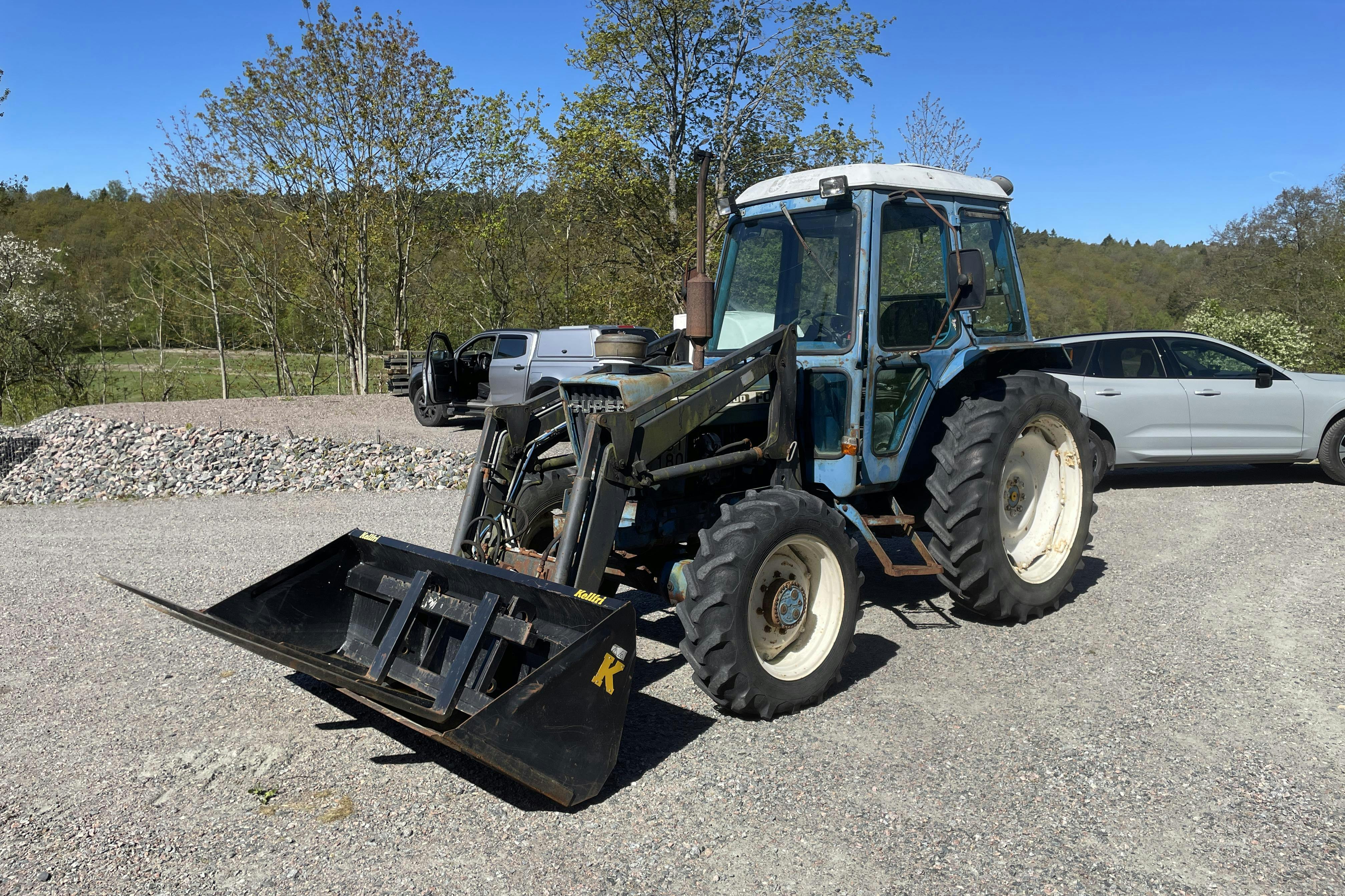 FORD 6600 4WD -  - Manuaalinen - sininen - 1981