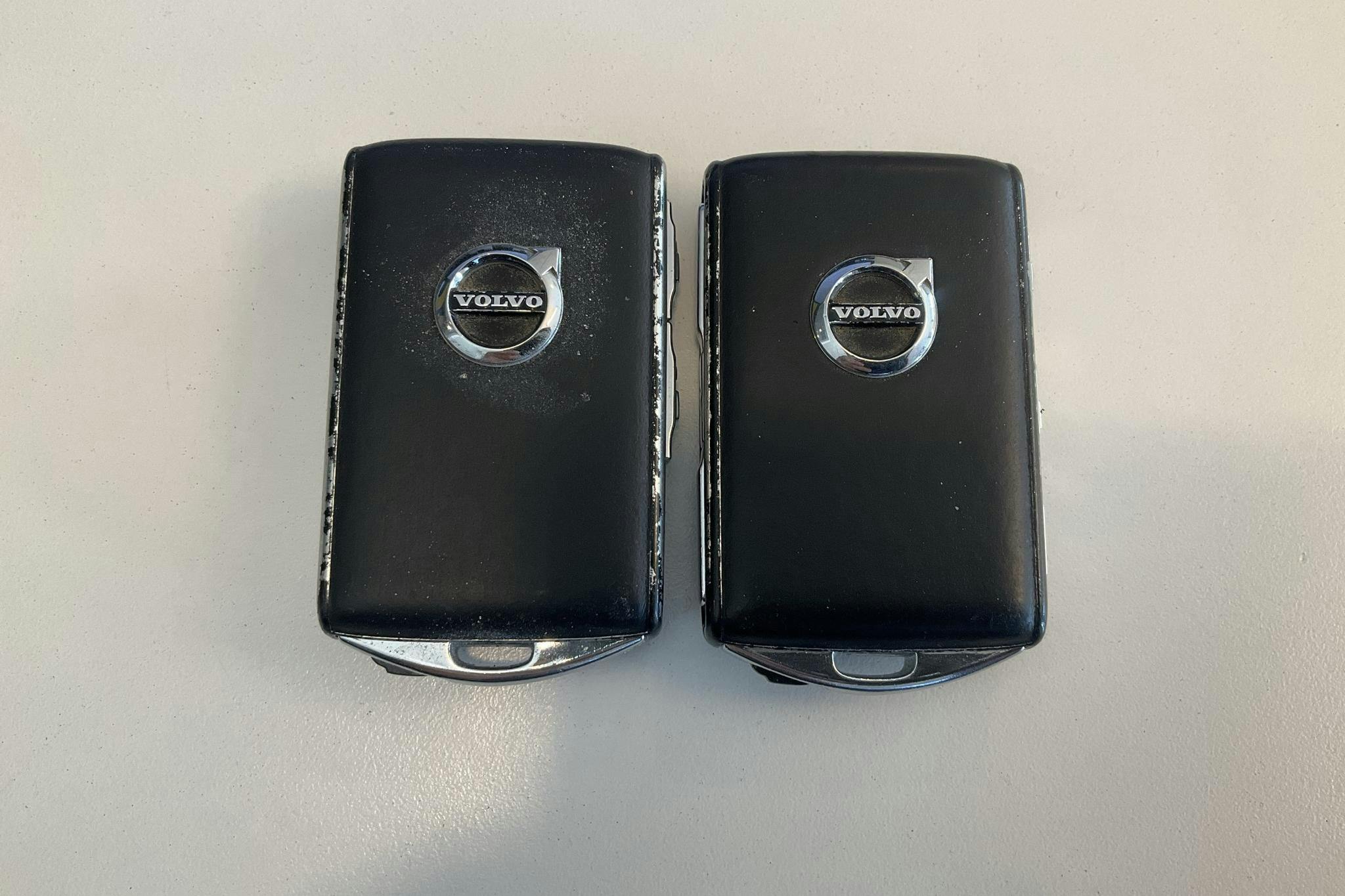 Volvo S60 T8 AWD Twin Engine (390hk) - 15 124 mil - Automat - grå - 2020