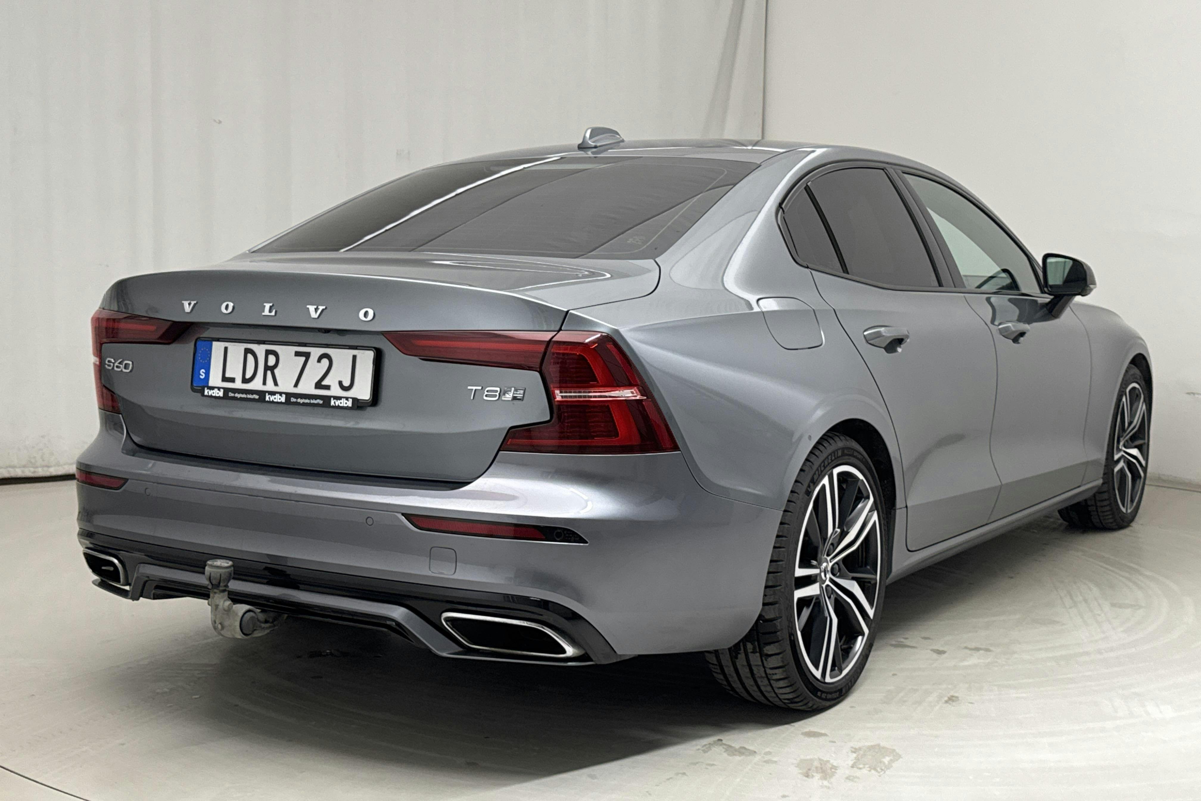Volvo S60 T8 AWD Twin Engine (390hk) - 15 124 mil - Automat - grå - 2020