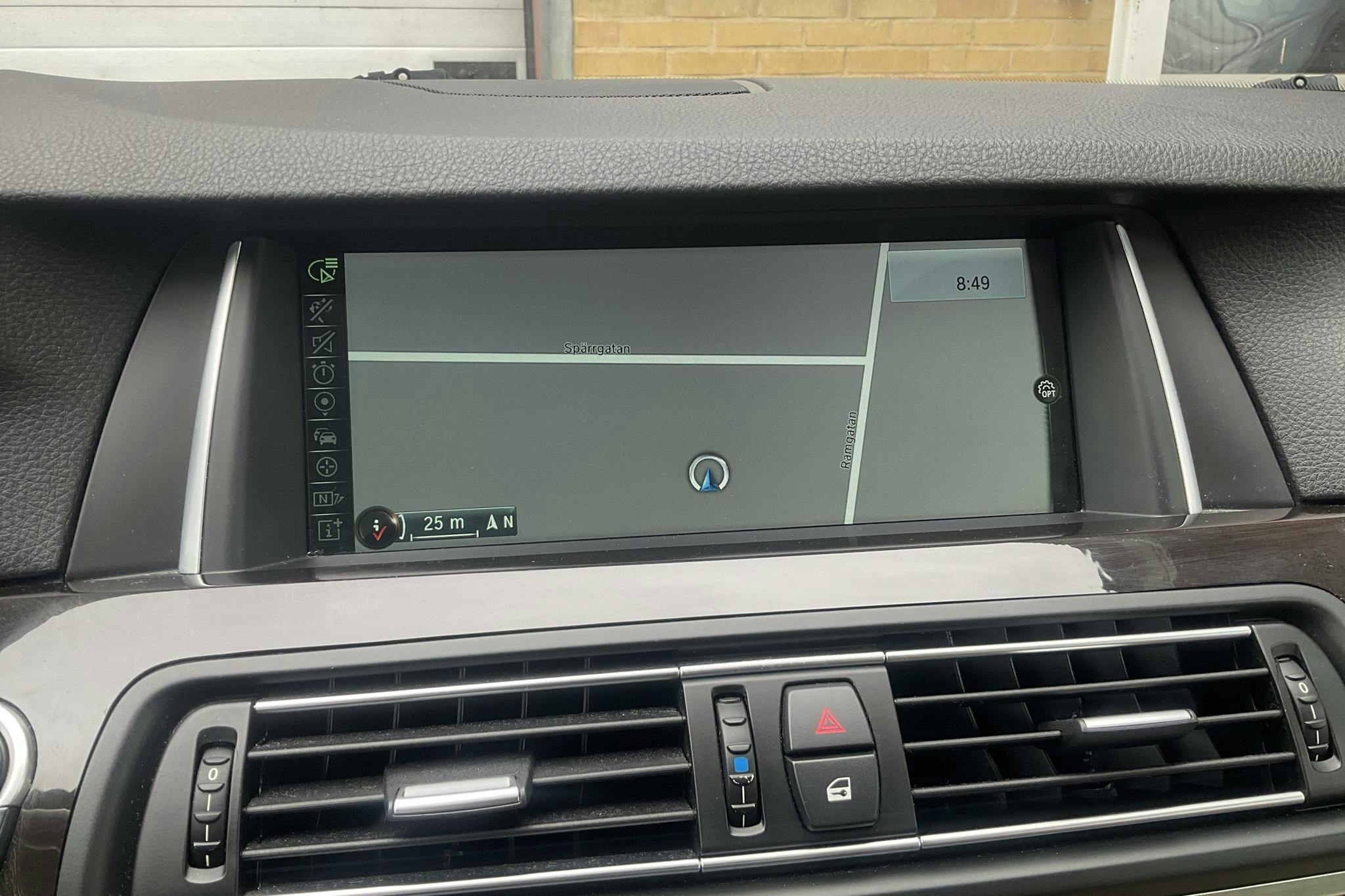BMW 530d xDrive Touring, F11 (258hk) - 17 446 mil - Automat - brun - 2014