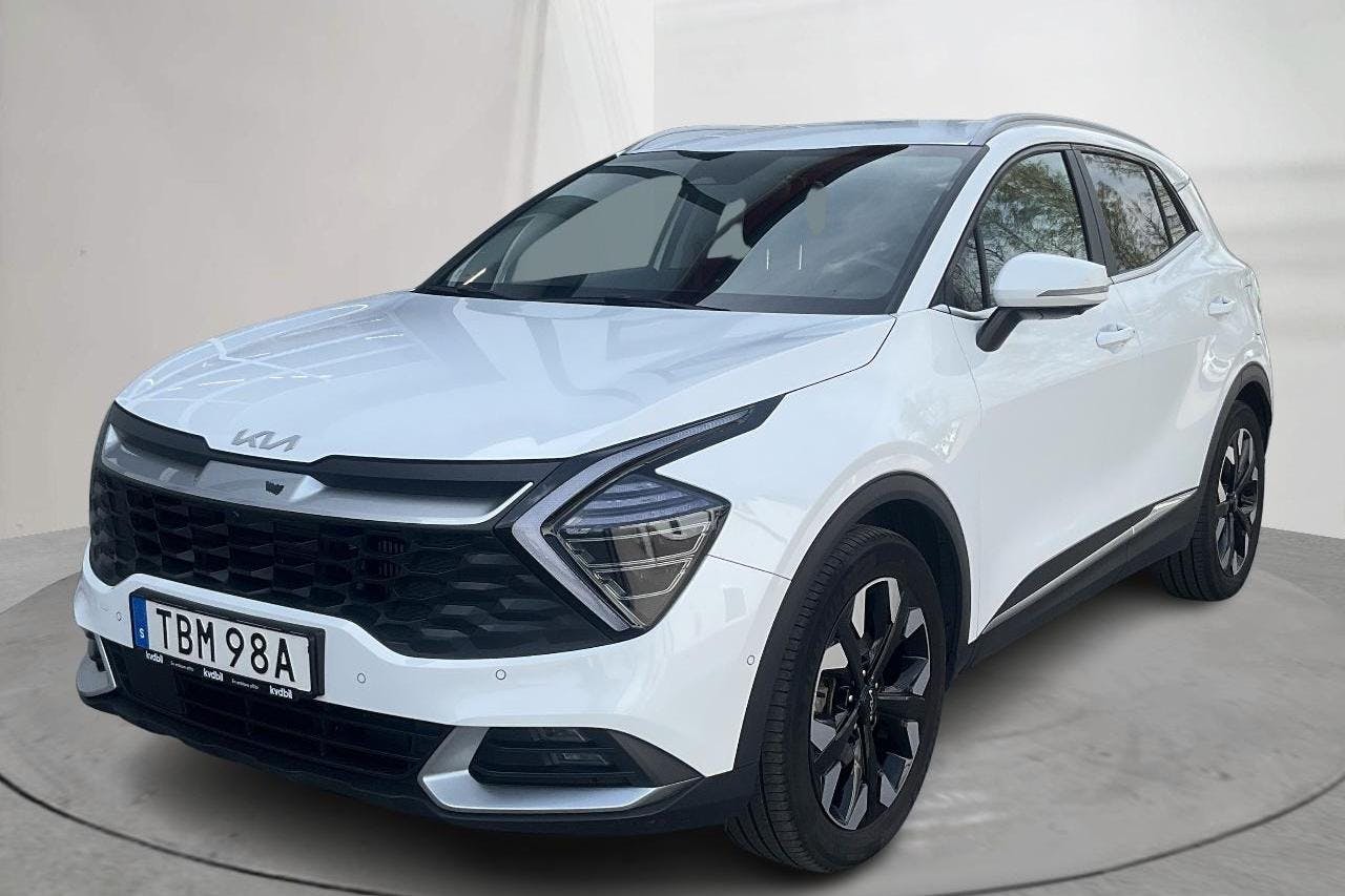 KIA Sportage PHEV AWD (265hk) - 67 260 km - Automatic - white - 2022