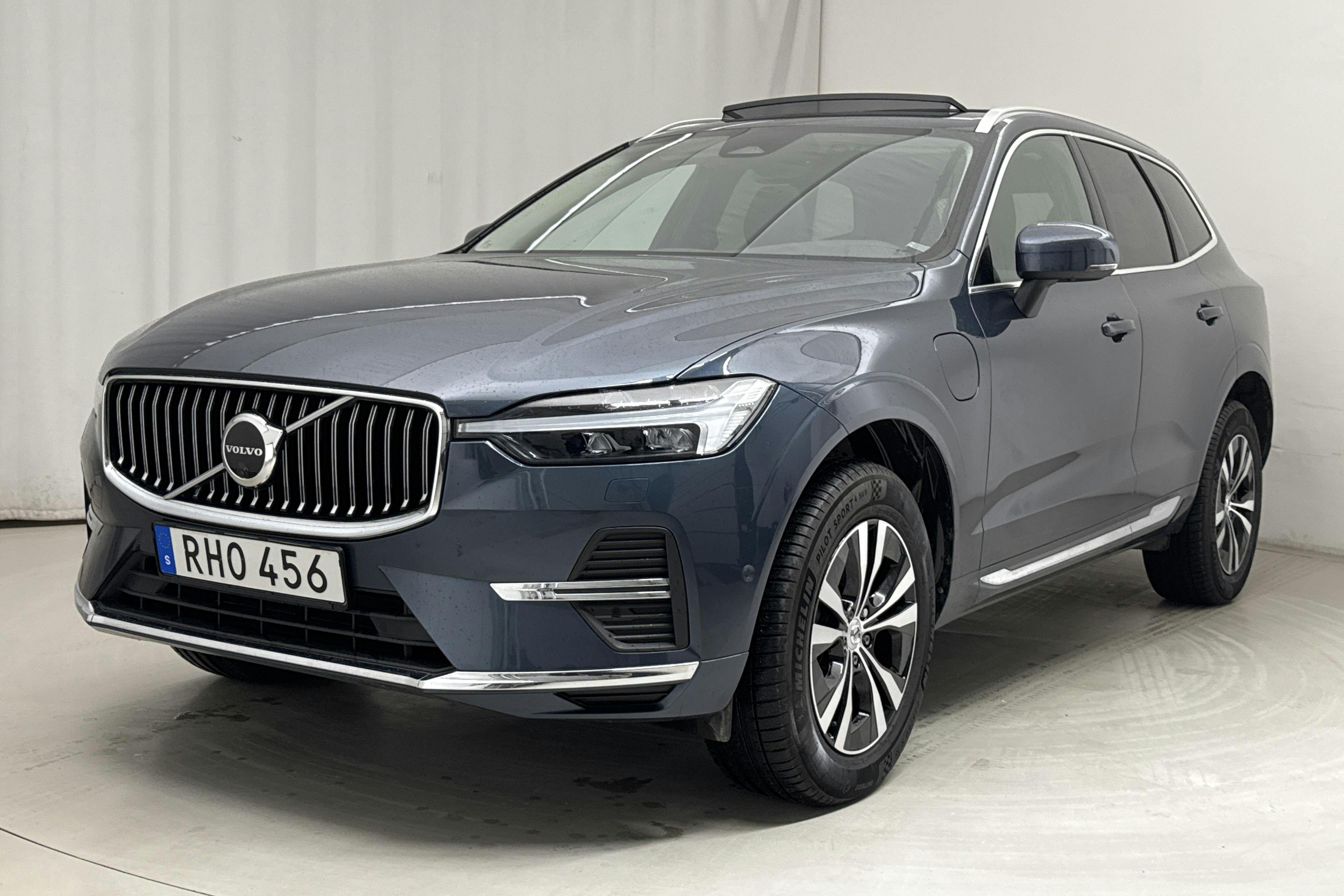 Volvo XC60 T6 AWD Recharge (340hk) - 19 650 km - Automatyczna - Dark Blue - 2022