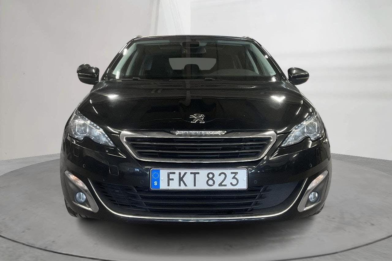 Peugeot 308 SW PureTech (130hk) - 16 094 mil - Manuell - svart - 2014