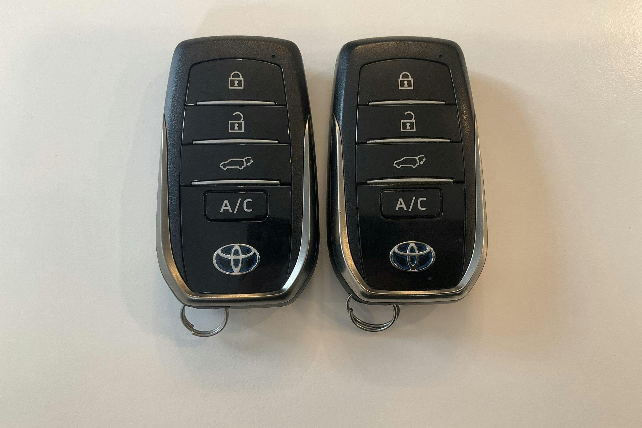 Toyota RAV4 2.5 Plug-in Hybrid AWD (306hk) - 7 520 mil - Automat - grå - 2021