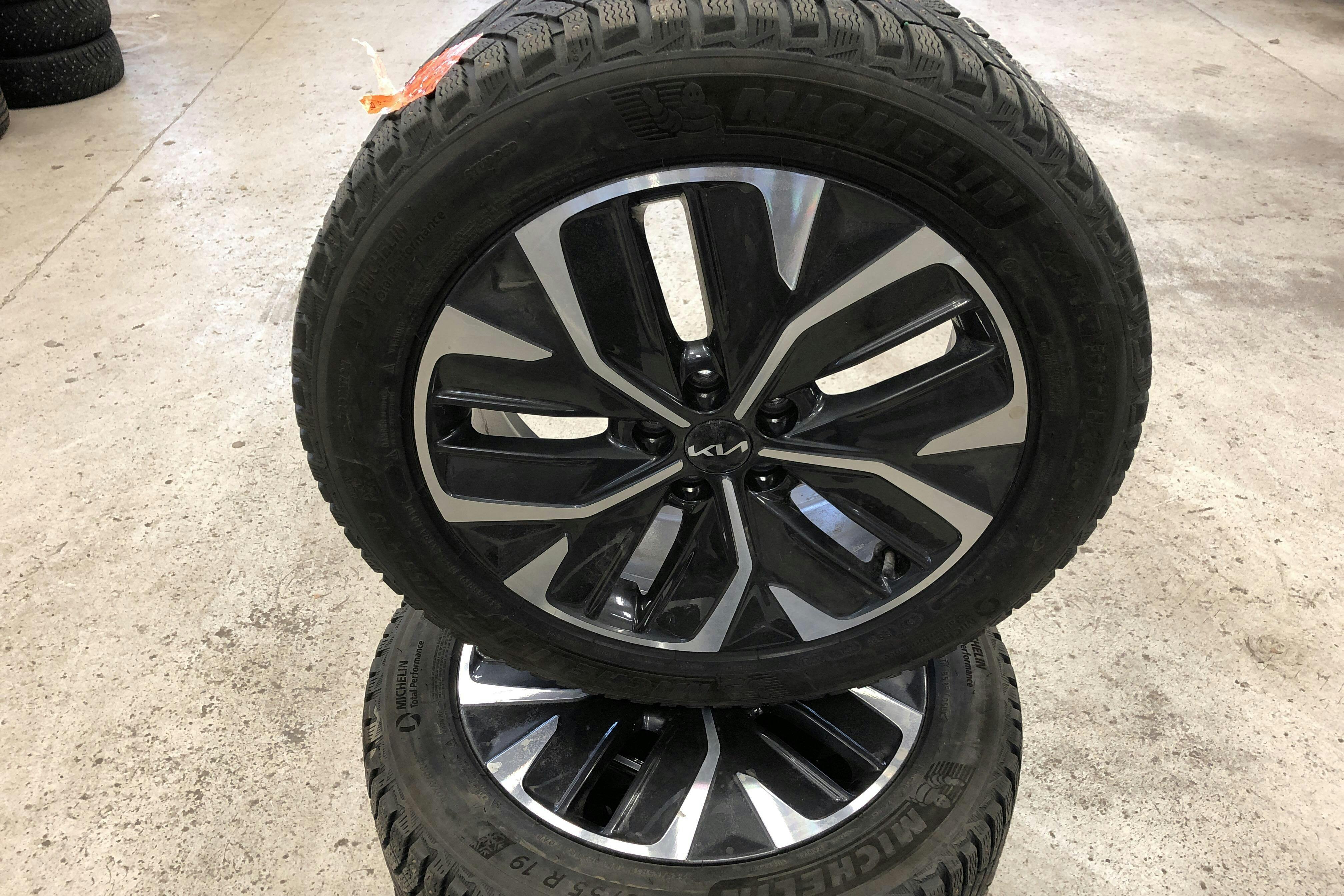 KIA EV6 RWD (228hk) - 10 405 mil - Automat - svart - 2022
