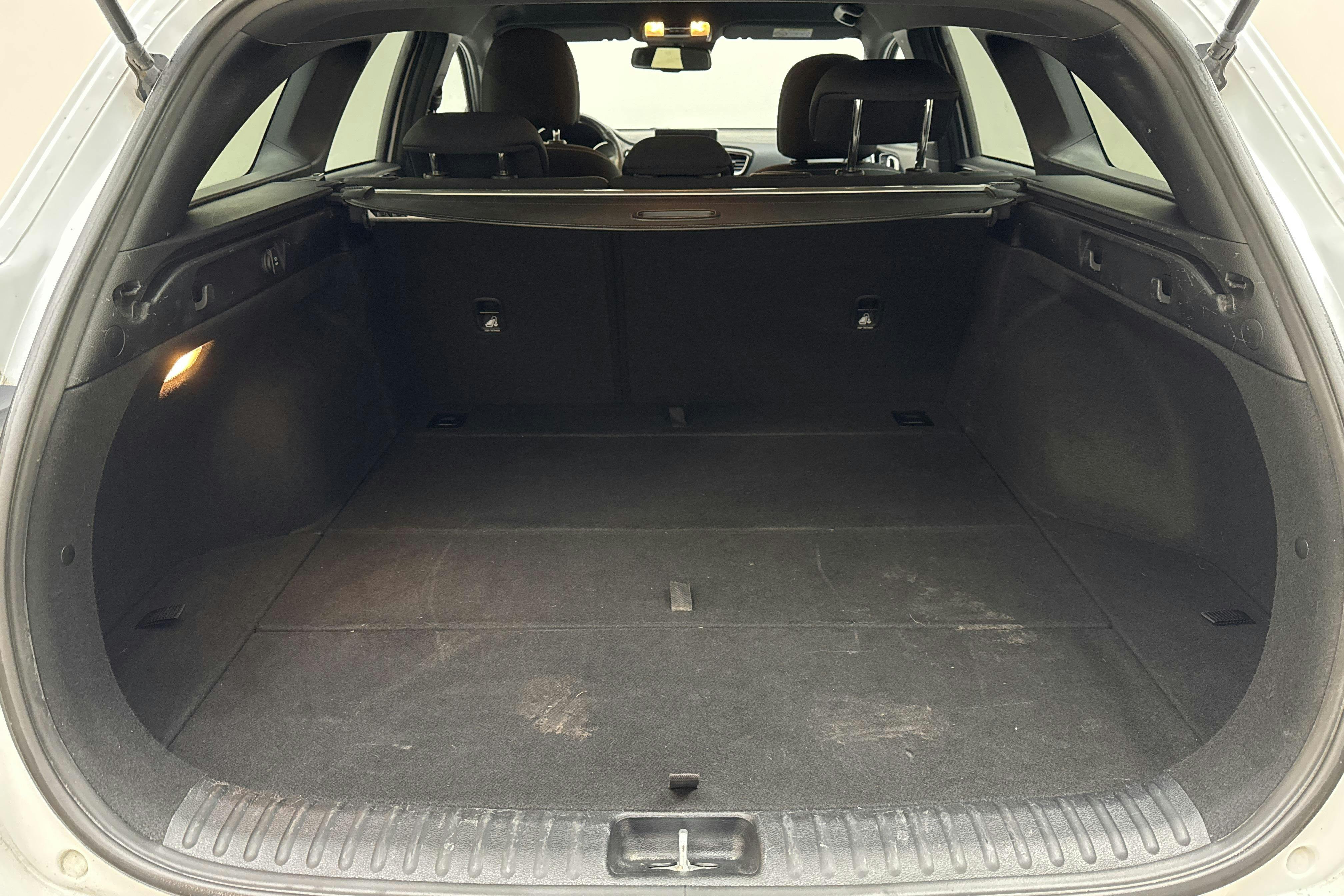 KIA Ceed 1.4 T-GDi SW (140hk) - 161 540 km - Automaattinen - valkoinen - 2019