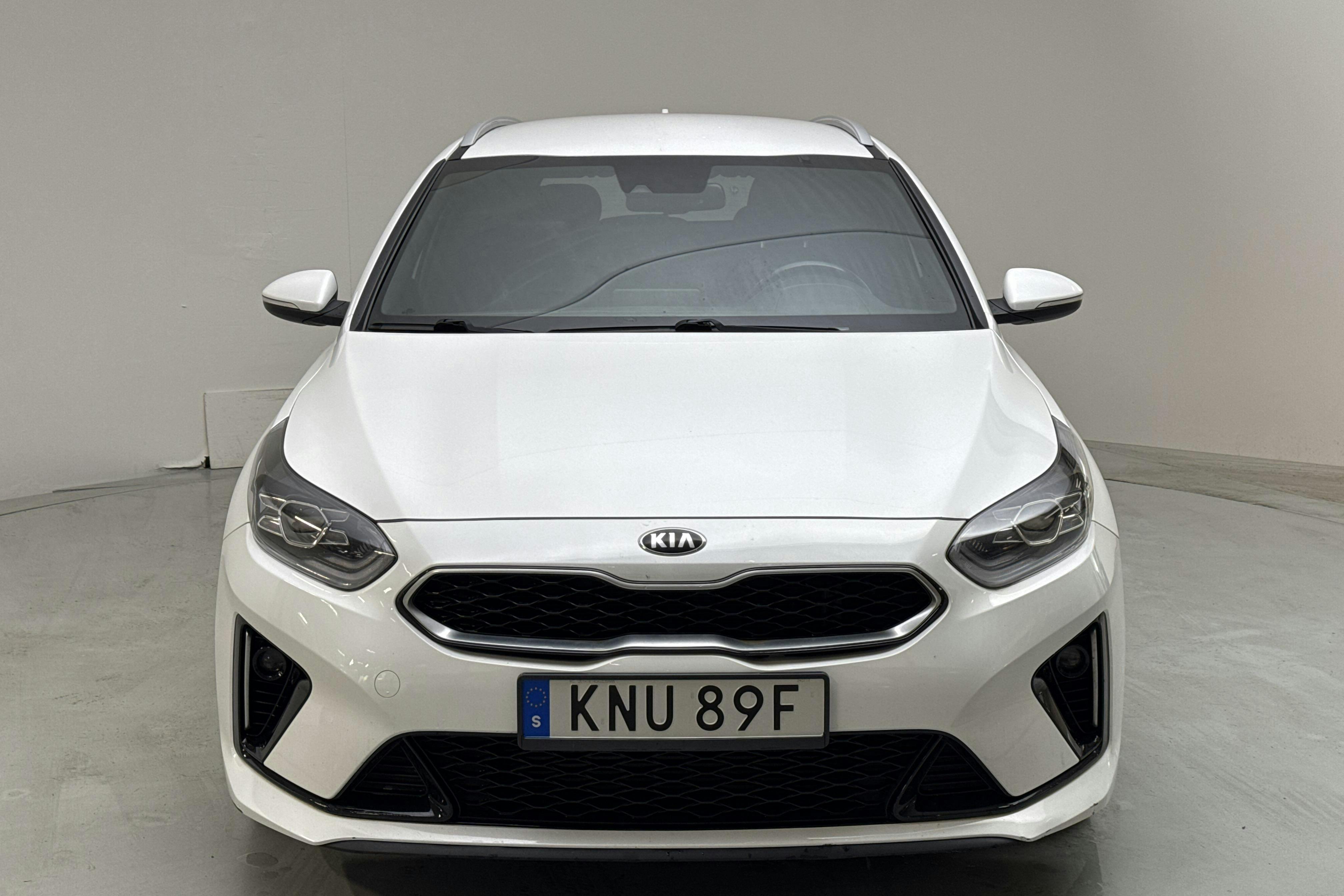 KIA Ceed 1.4 T-GDi SW (140hk) - 161 540 km - Automaattinen - valkoinen - 2019
