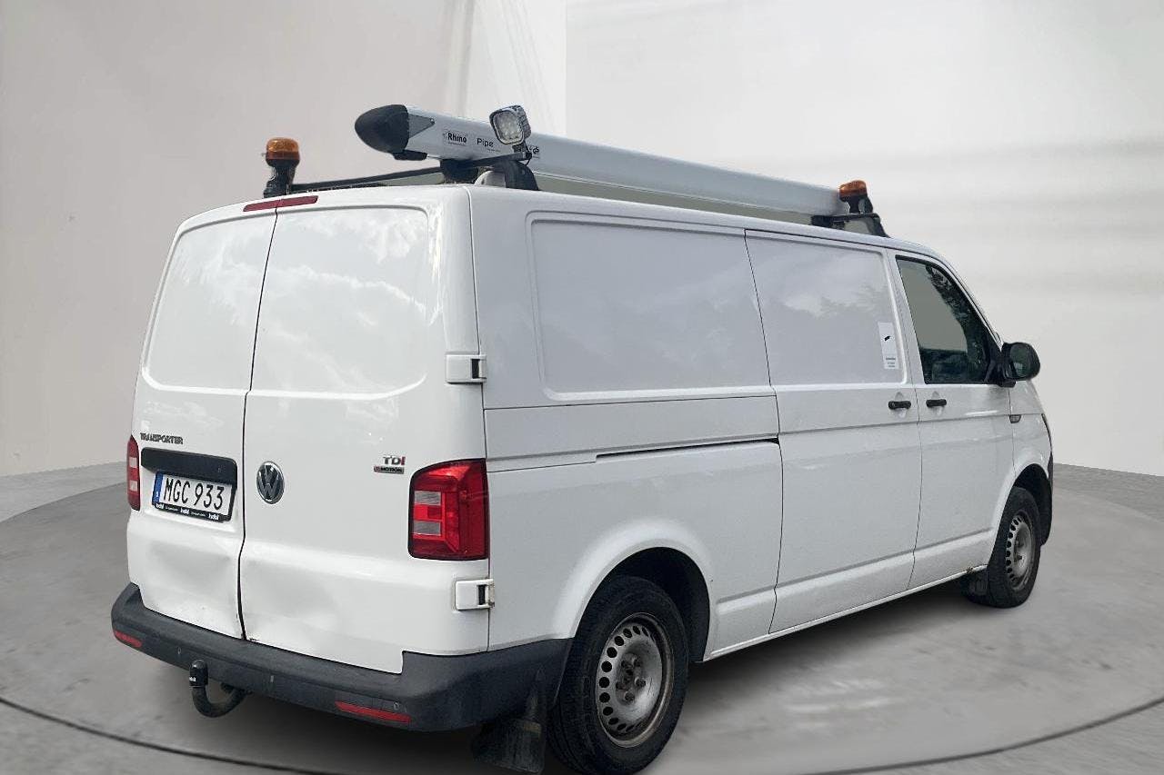 VW Transporter T6 2.0 TDI BMT Skåp 4MOTION (150hk) - 25 617 mil - Automat - vit - 2017