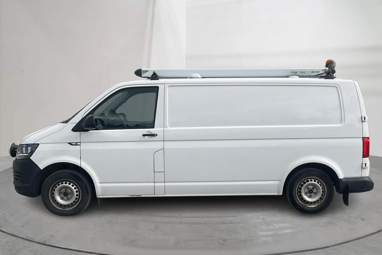 VW Transporter T6 2.0 TDI BMT Skåp 4MOTION (150hk) - 25 617 mil - Automat - vit - 2017