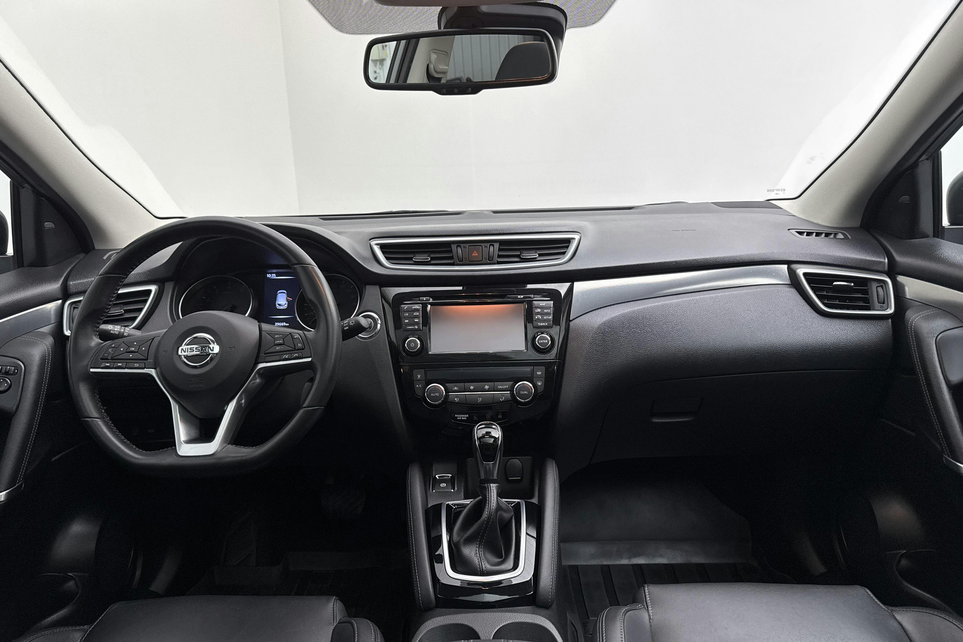 Nissan Qashqai 1.2 DIG-T (115hk) - 2 966 mil - Automat - grå - 2017