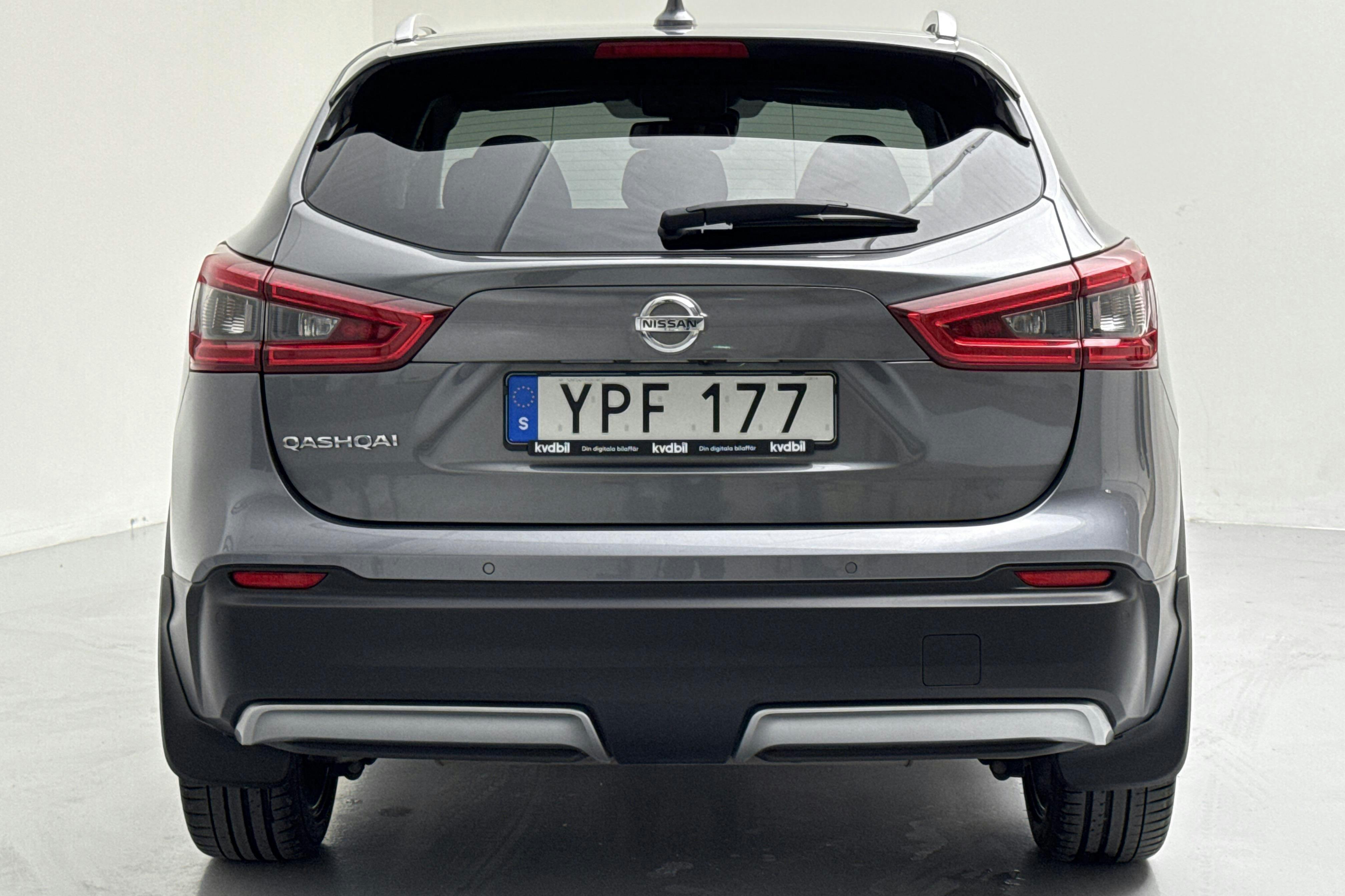 Nissan Qashqai 1.2 DIG-T (115hk) - 2 966 mil - Automat - grå - 2017