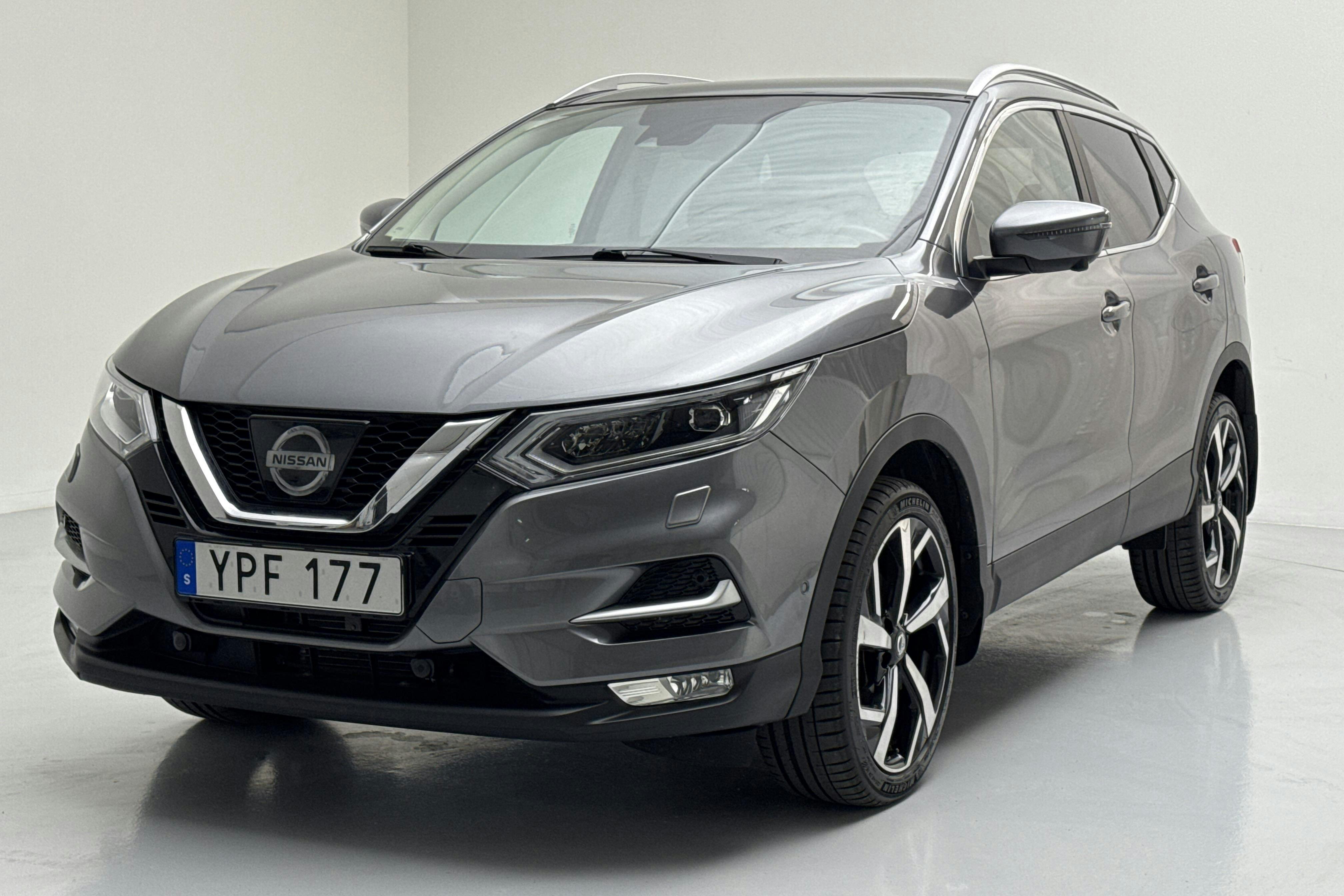 Nissan Qashqai 1.2 DIG-T (115hk) - 2 966 mil - Automat - grå - 2017