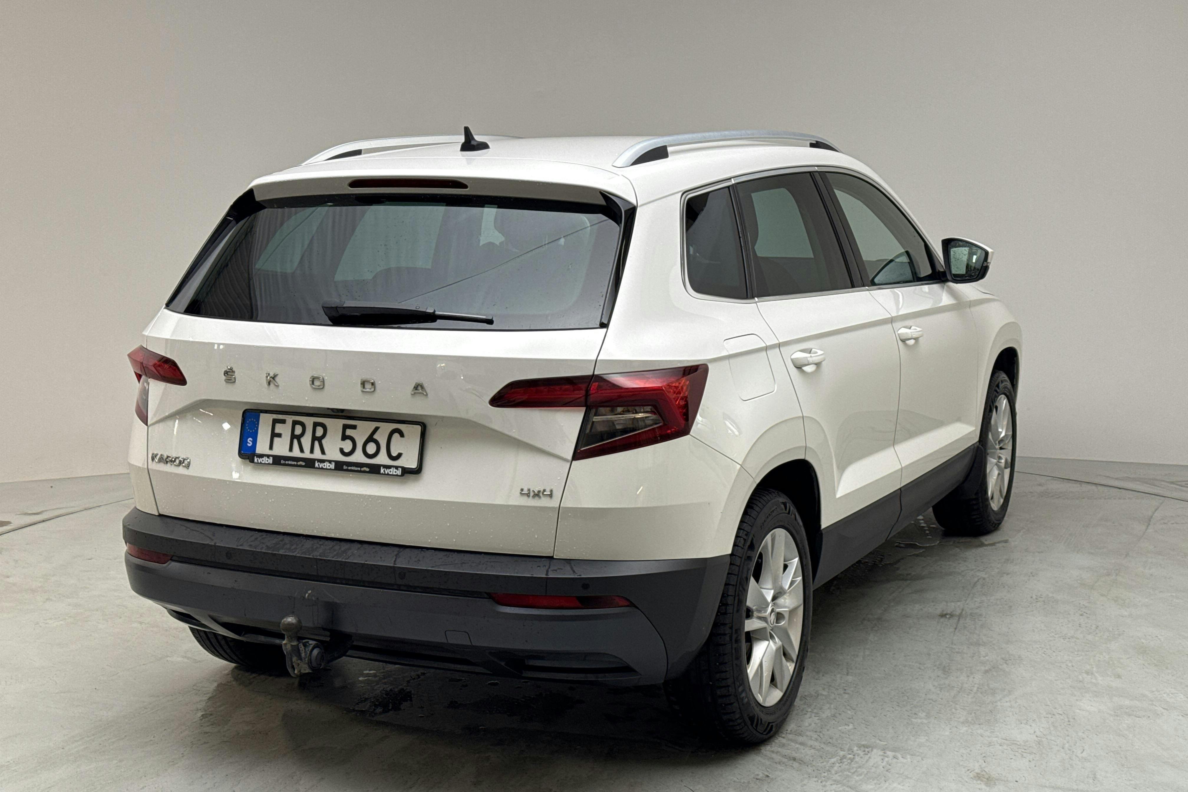 Skoda Karoq 2.0 TDI 4X4 (150hk) - 13 870 mil - Automat - vit - 2021