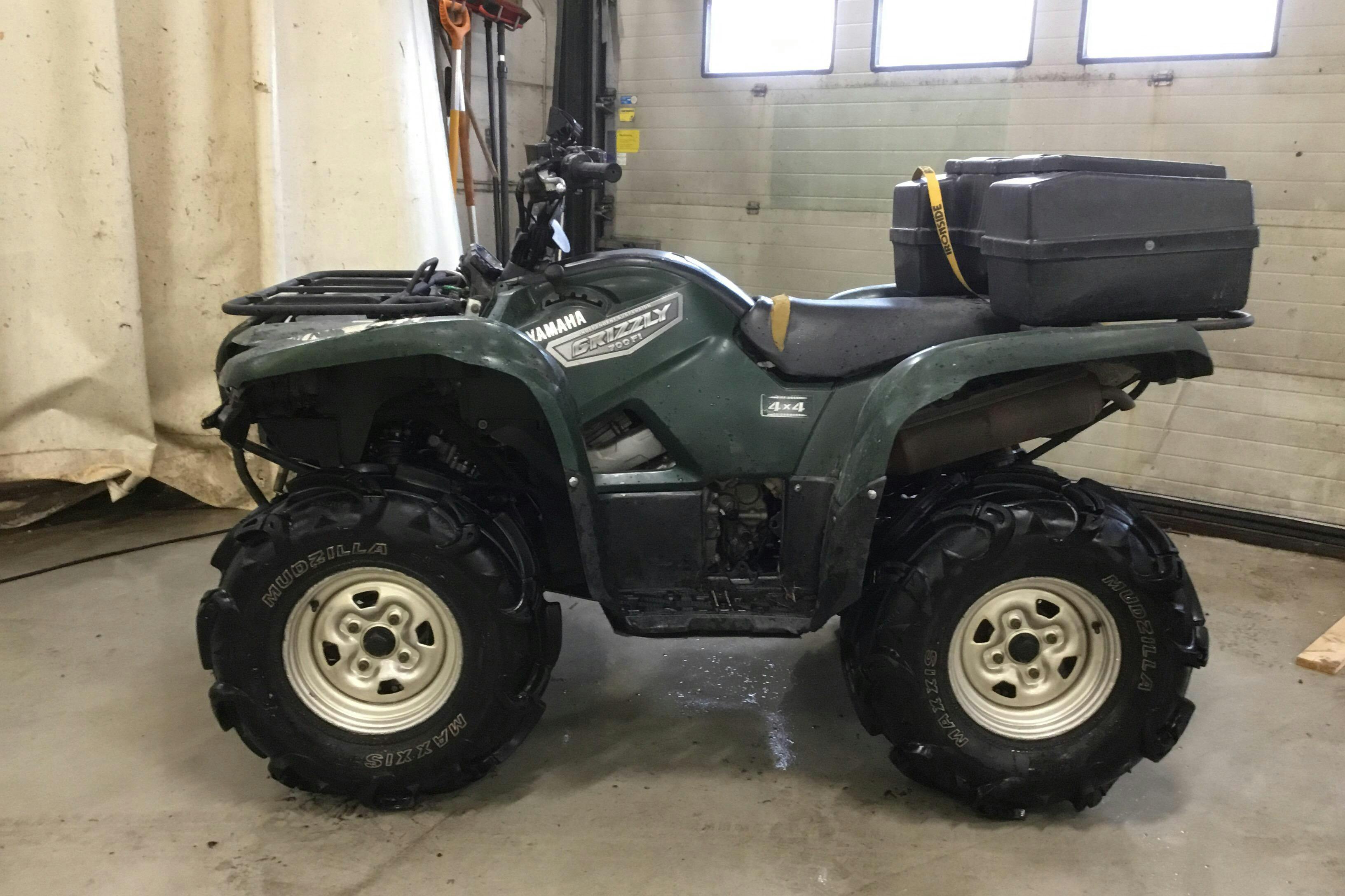 YAMAHA YFM700FGPWL YFM700 FI GRIZZLY ATV - 253 mil - Automat - grön - 2007