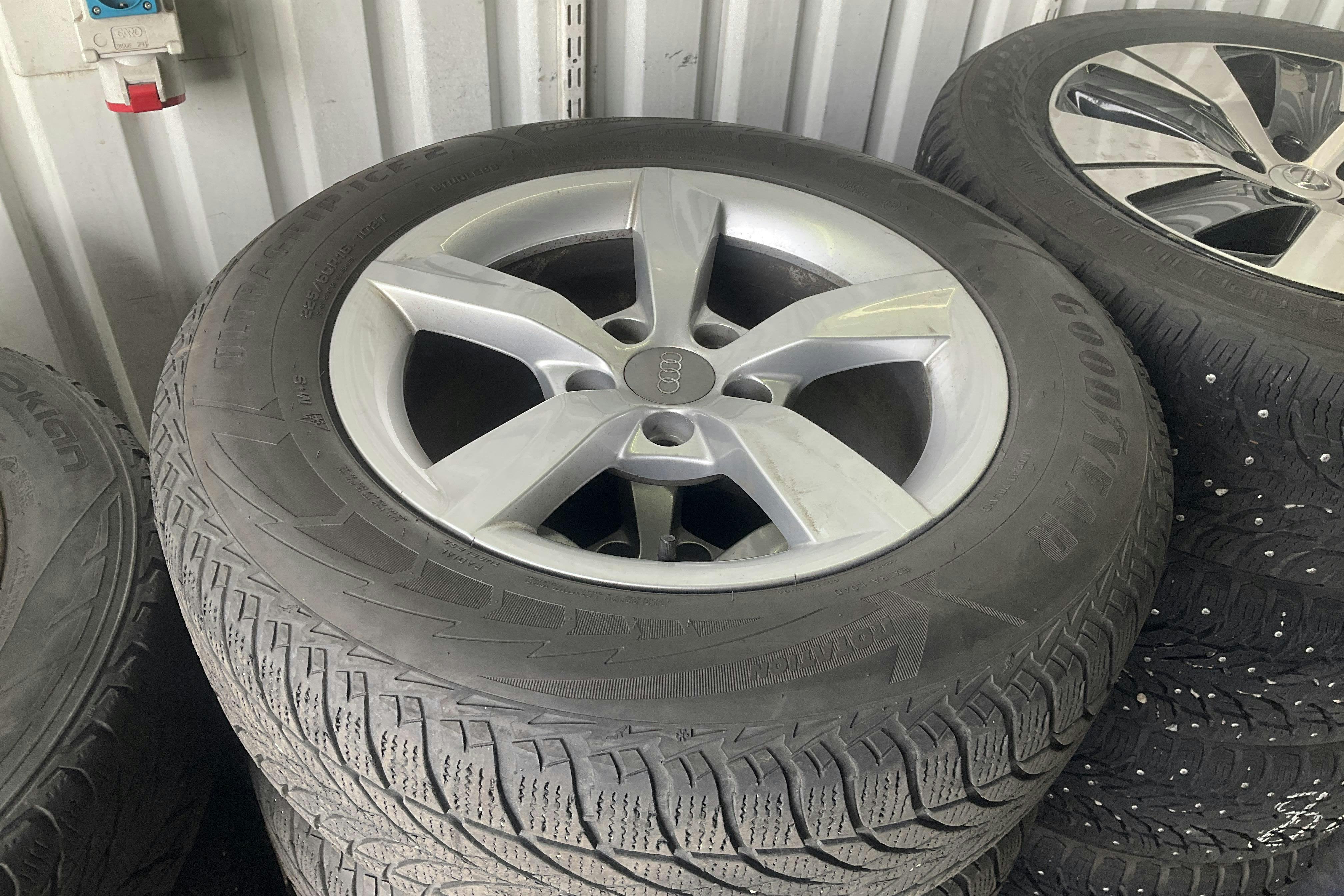 Audi A6 2.0 TDI Avant quattro (190hk) - 14 136 mil - Automat - svart - 2018