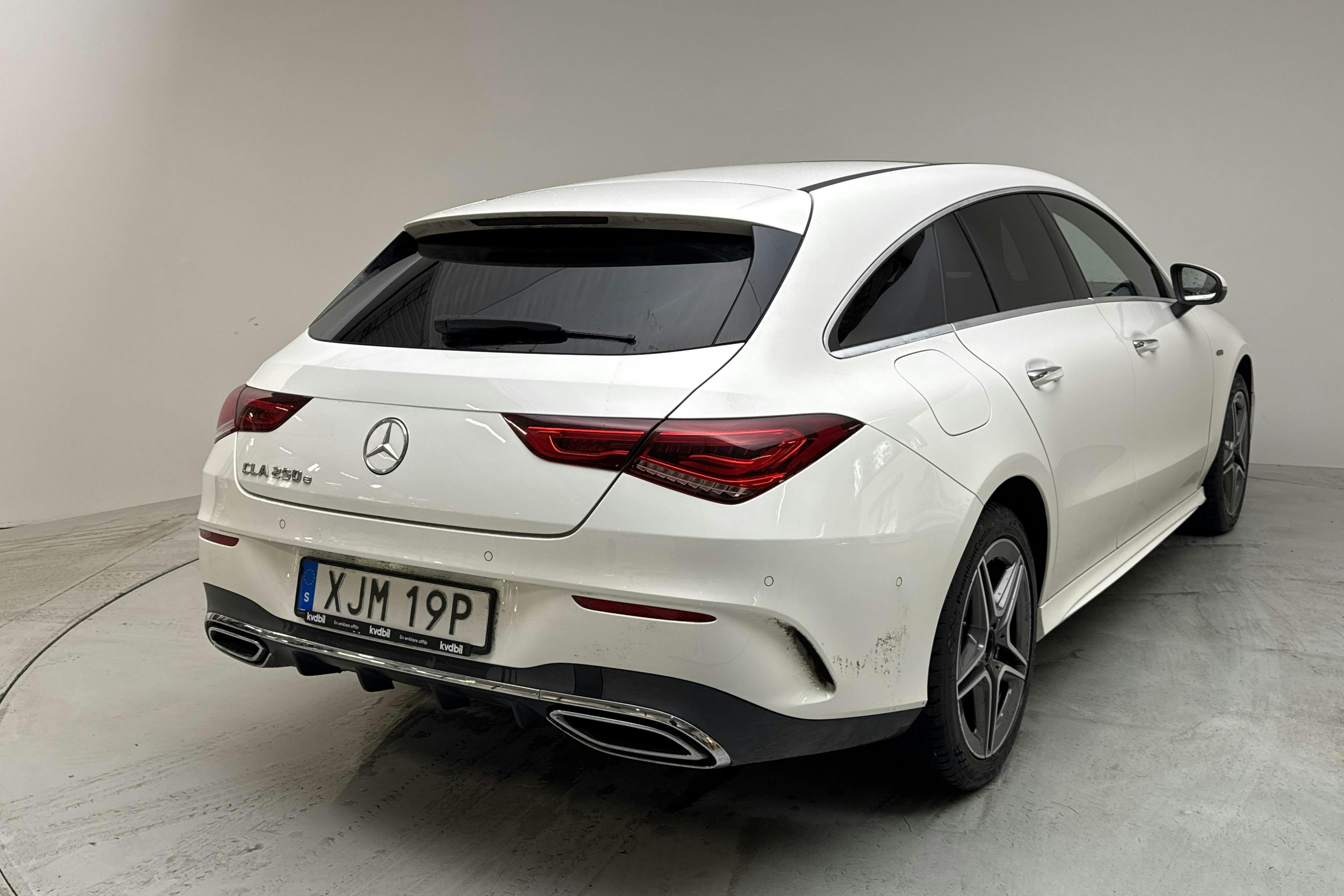 Mercedes CLA 250 e Shooting Brake X118 (218hk) - 15 937 mil - Automat - vit - 2021